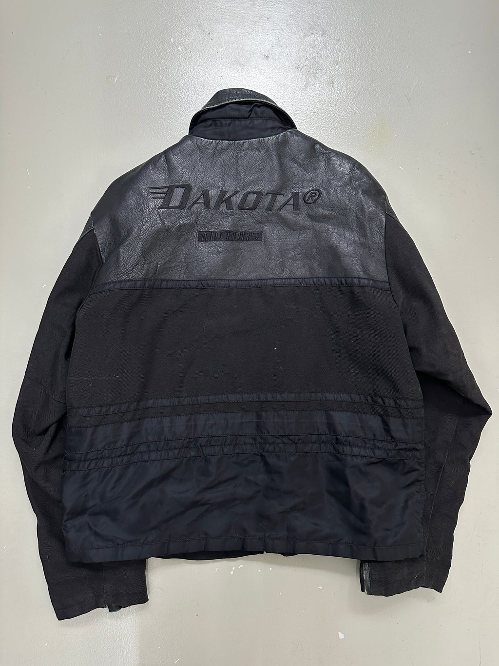 Vintage Dakota Hybrid Leather Jacket für Herren. Y2K Second Hand 2000s Fashion 