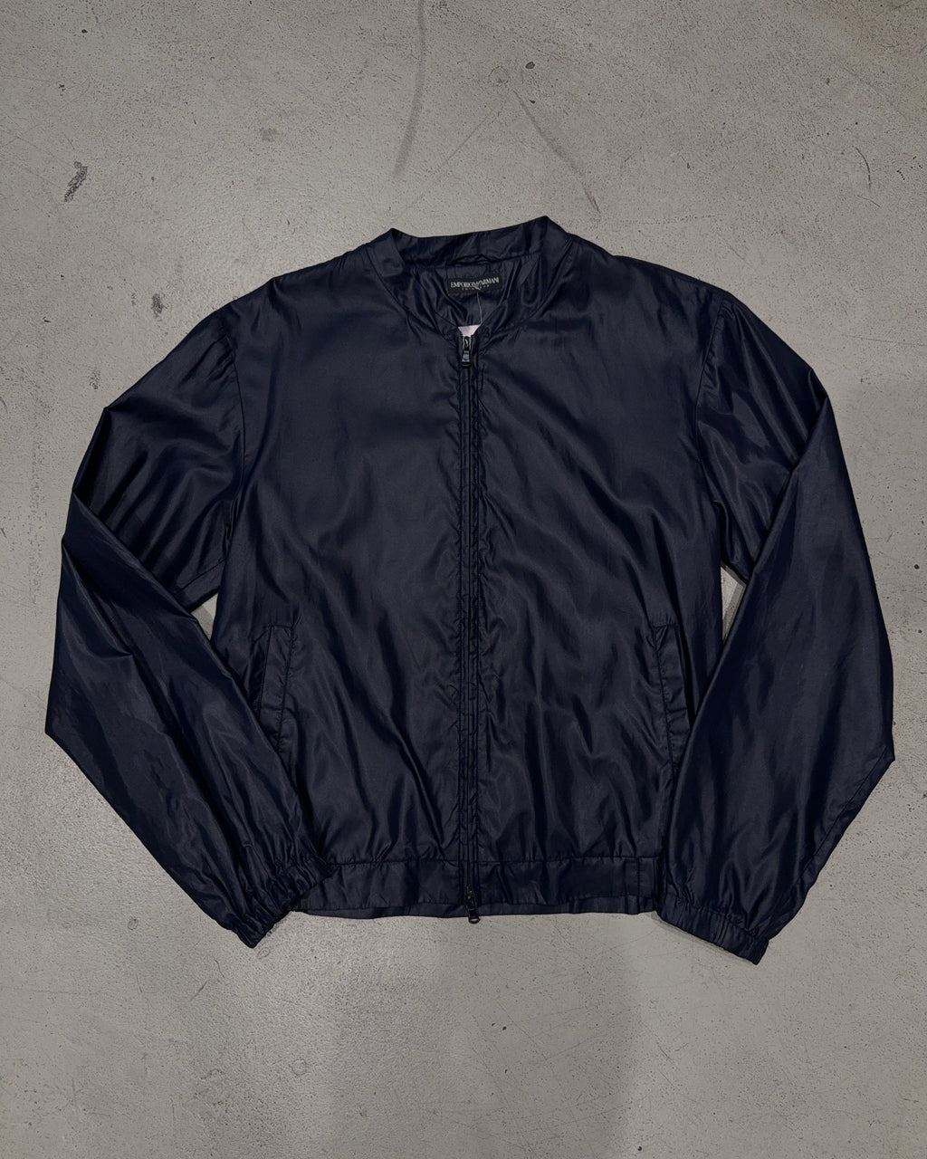 Vintage Emporio Armani Jacke (M) Übergangsjacke von Armani in Dunkelblau mit Back Print
