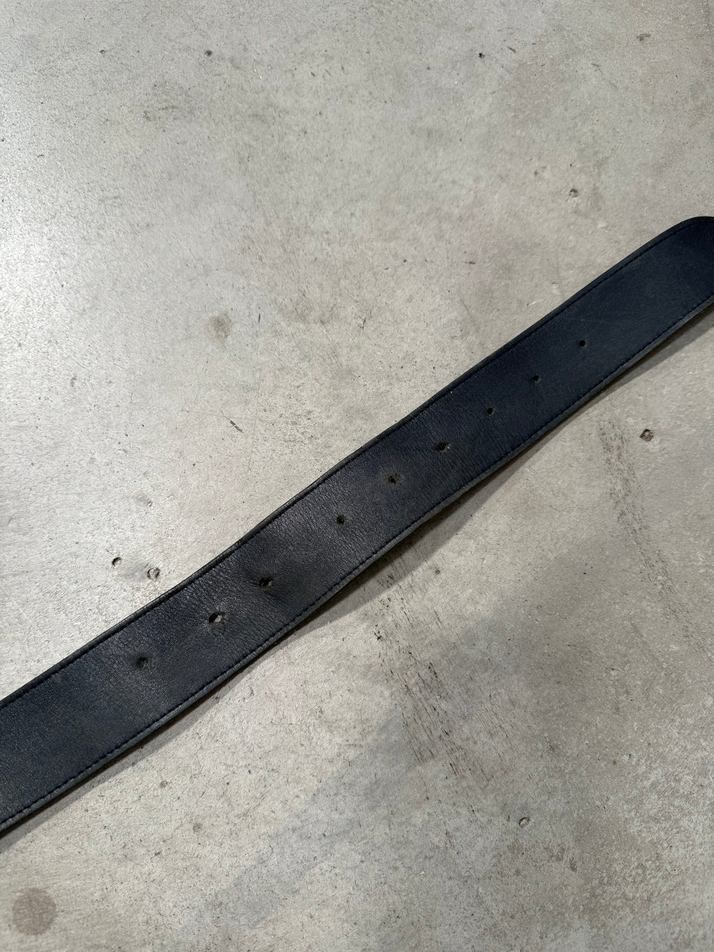 Vintage Black Leather Belt with Snake Buckle. Y2K Second Hand Fashion