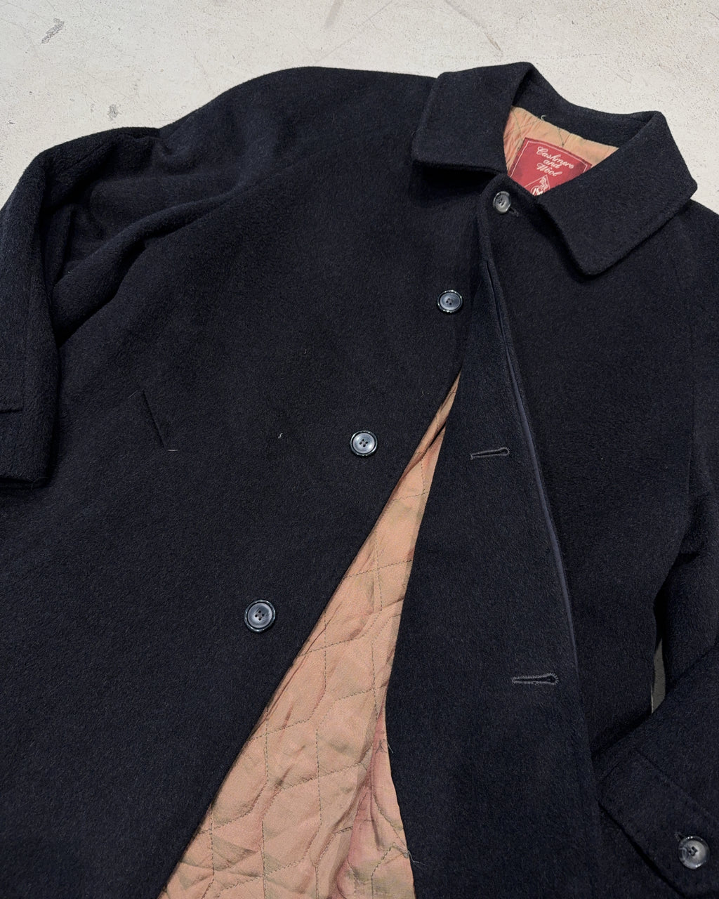 Vintage Valerio Valentino Mantel (XL)