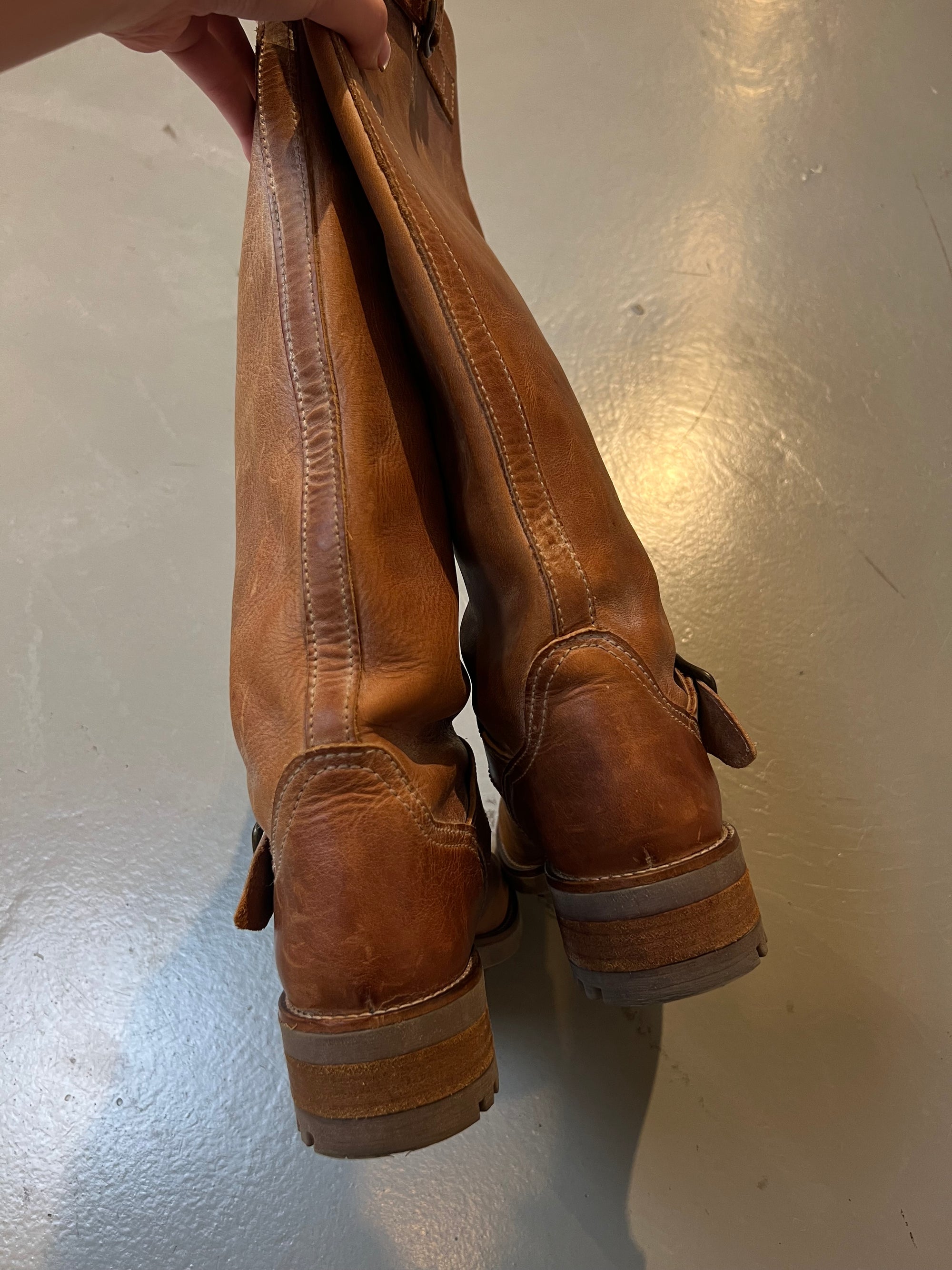 Vintage Brown Leather Boots 39