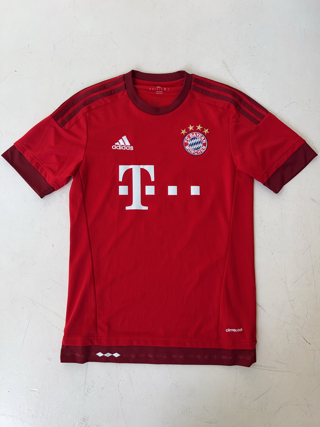 Vintage Adidas FC Bayern München 2015/16 Vidal Home Jersey (S)