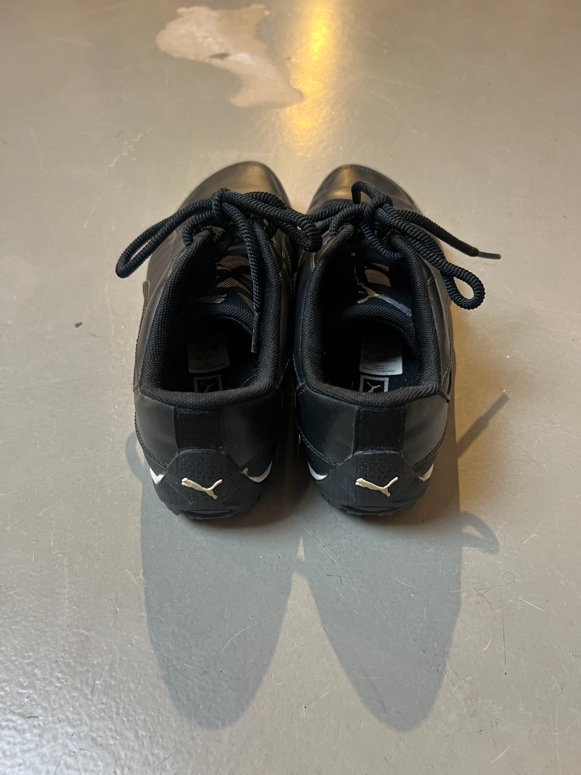 Vintage Black Puma Sneaker 42 1/2
