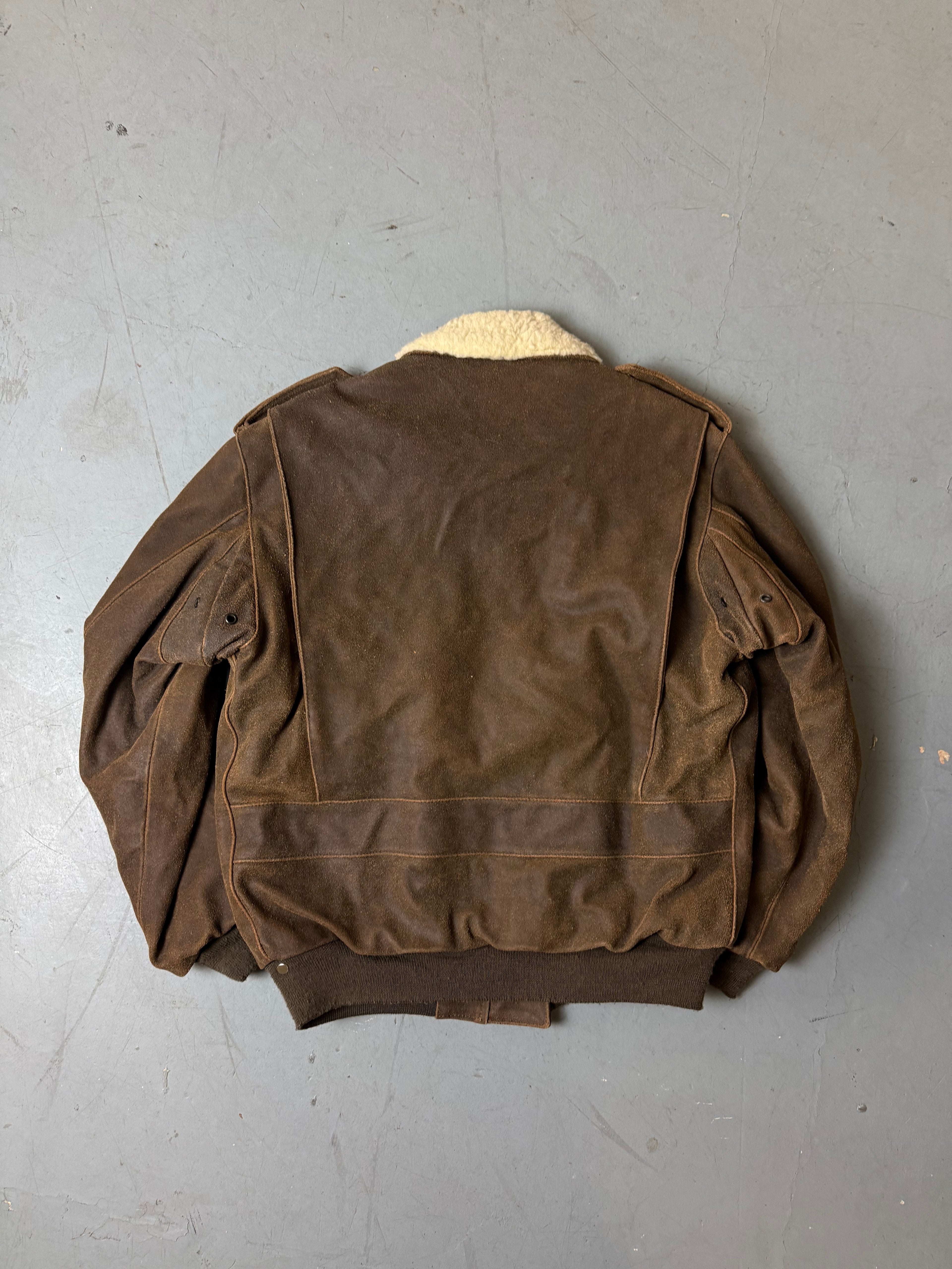 Produktbild von einer Vintage Heavy Brown Leather Jacket von hinten