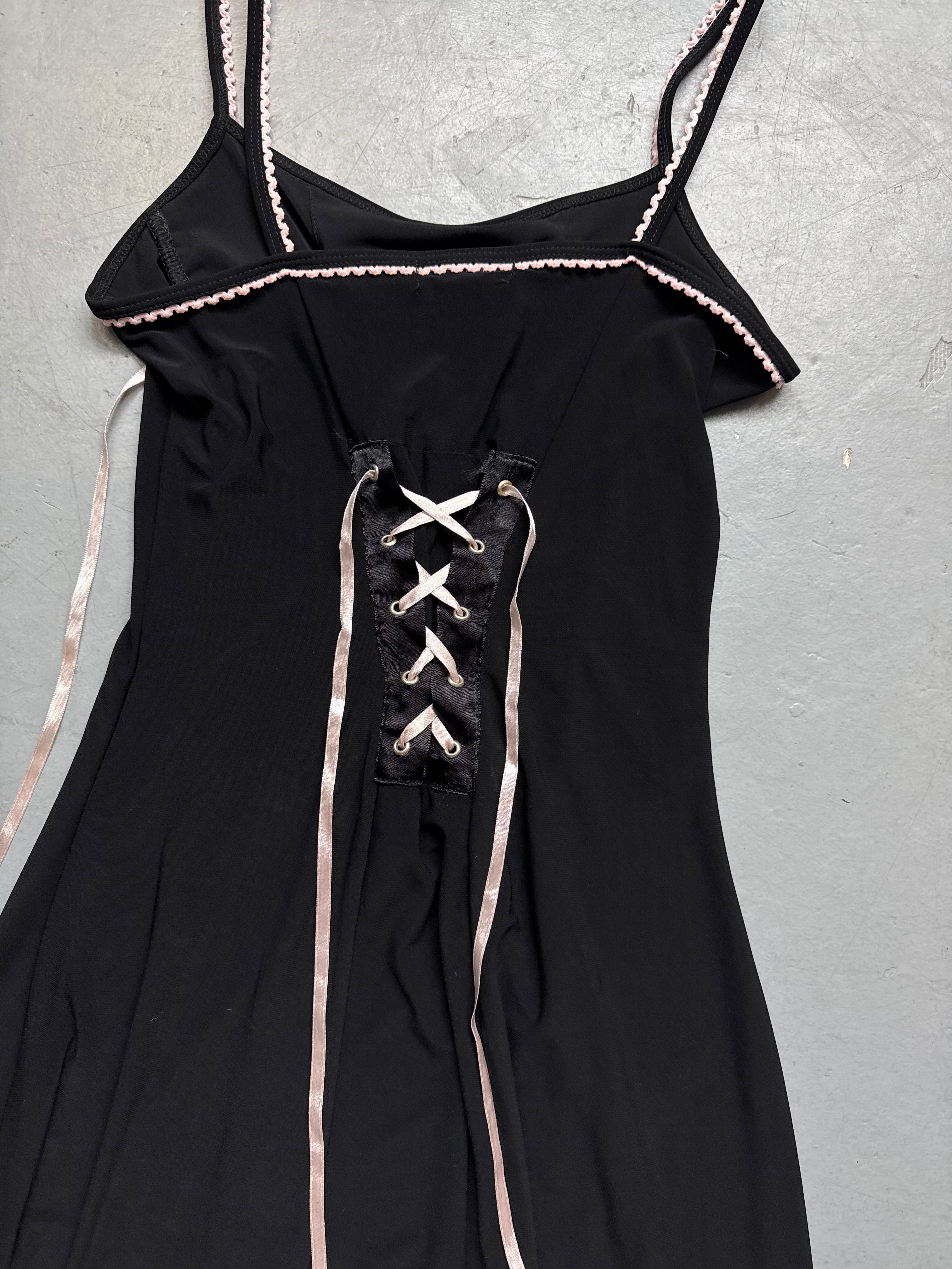 Vintage Black Asymmetrical Laced Up Dress für Damen Y2K Second Hand 2000s Fashion