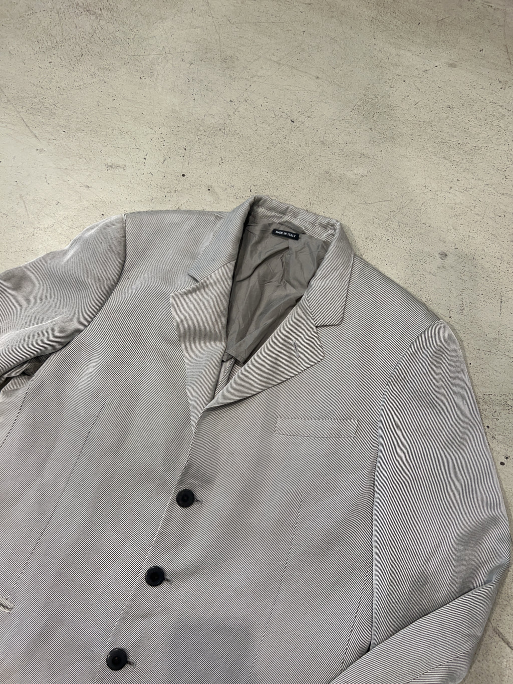 Vintage Grey Blazer für Herren. Y2K Second Hand 2000s Fashion.