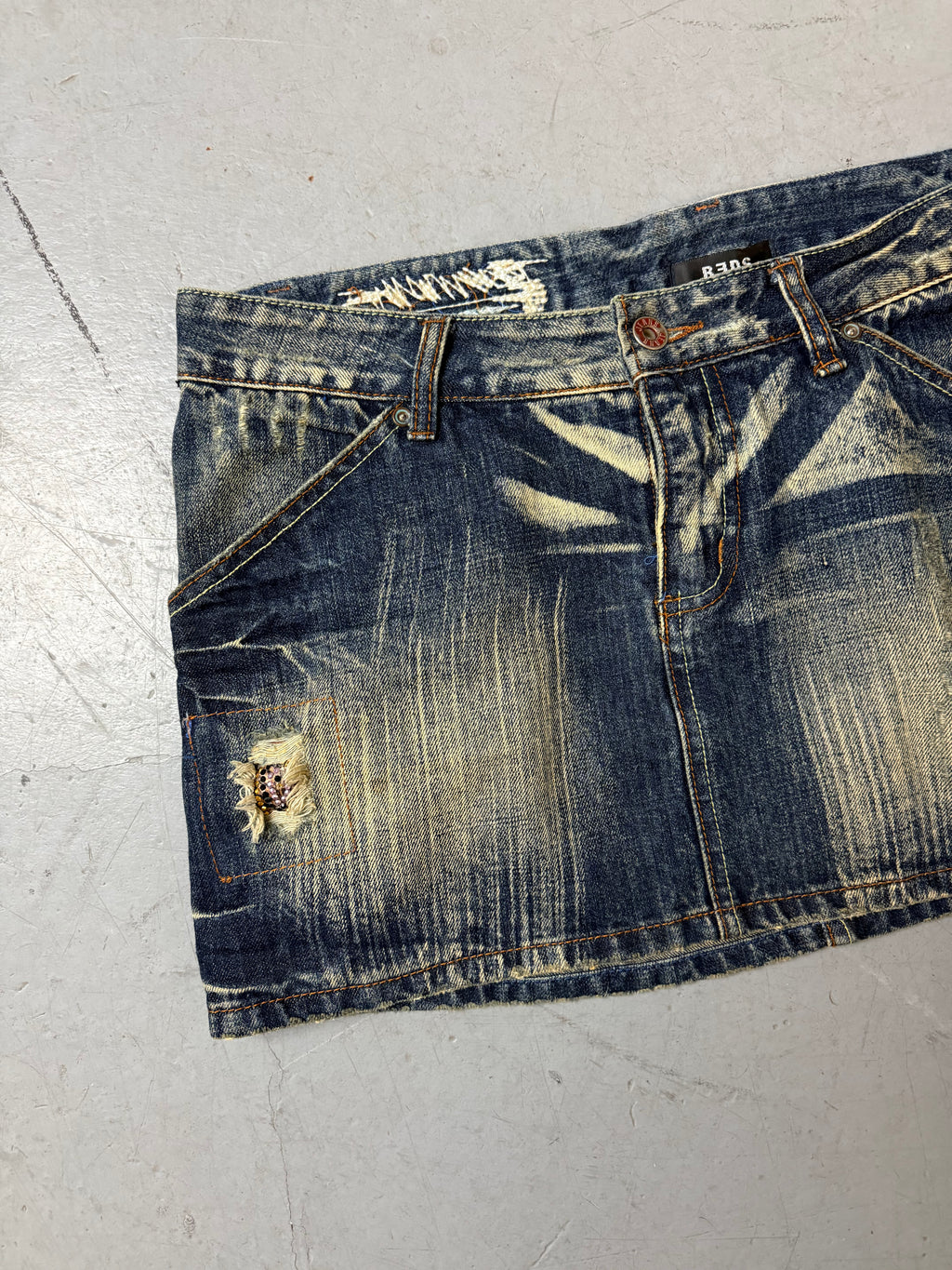 Vintage Reds Denim Mini Skirt M/L
