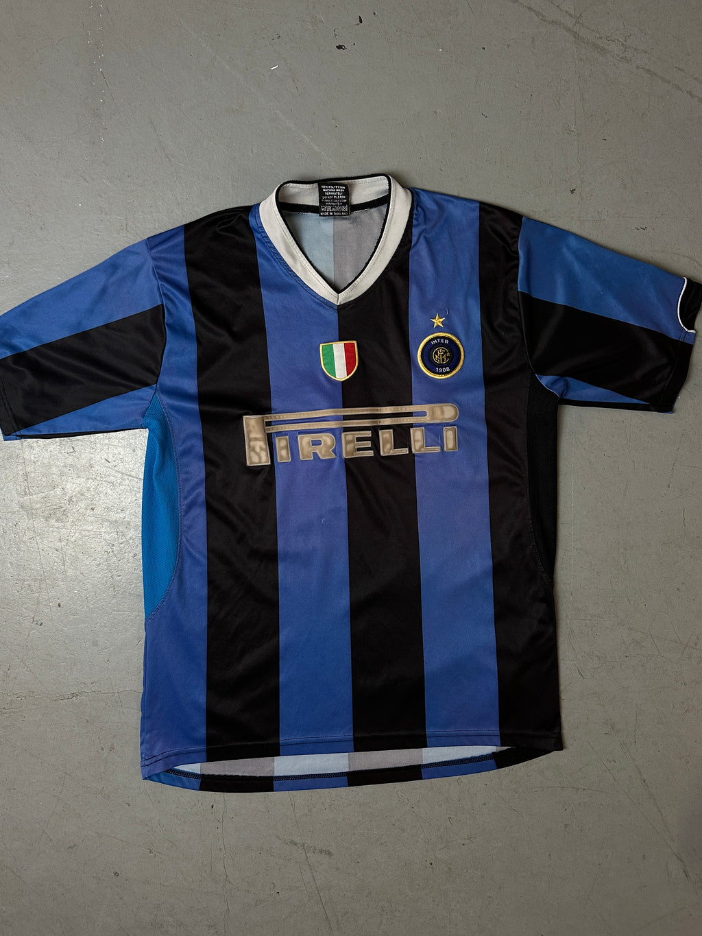 Produktbild von Vintage Firelli Italia Inter Mailand Jersey M/L von vorne