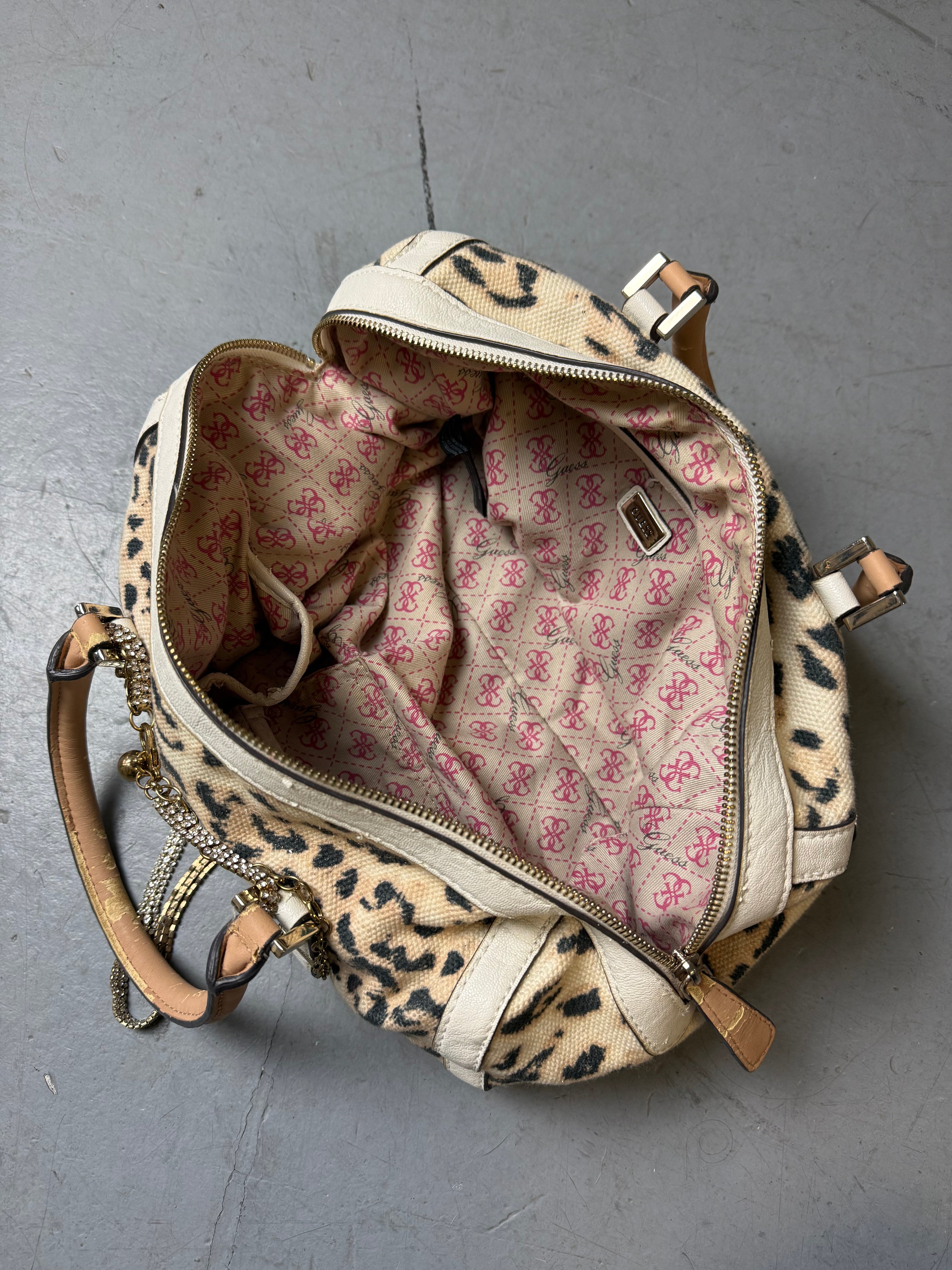 Vintage CNTY BAGS Guess Beige Leo Print Handbag with Extra Charms