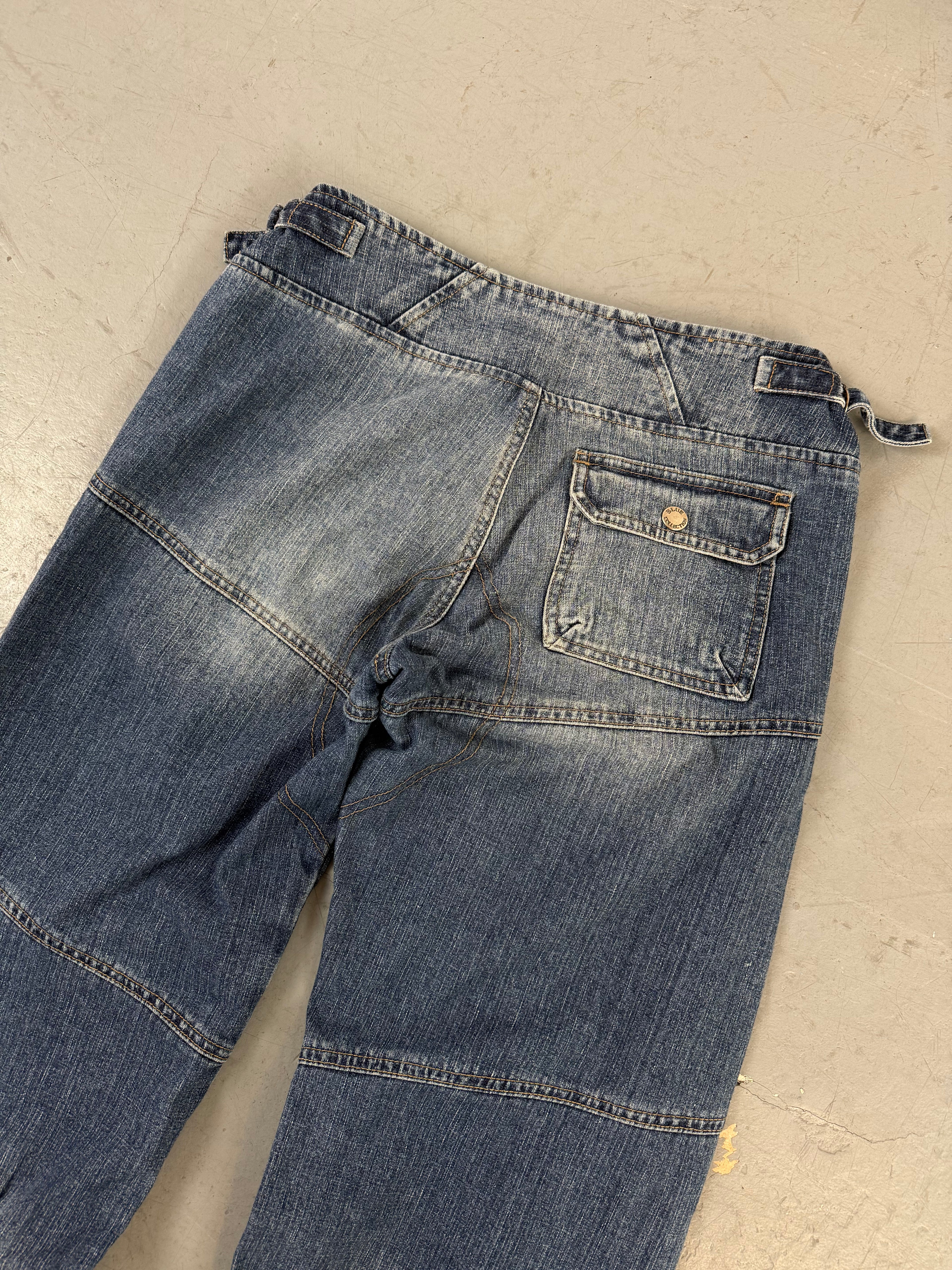 Vintage Blue Collection Straight Leg Low Waist Jeans  für Damen. Secondhand Y2K 2000s Fashion