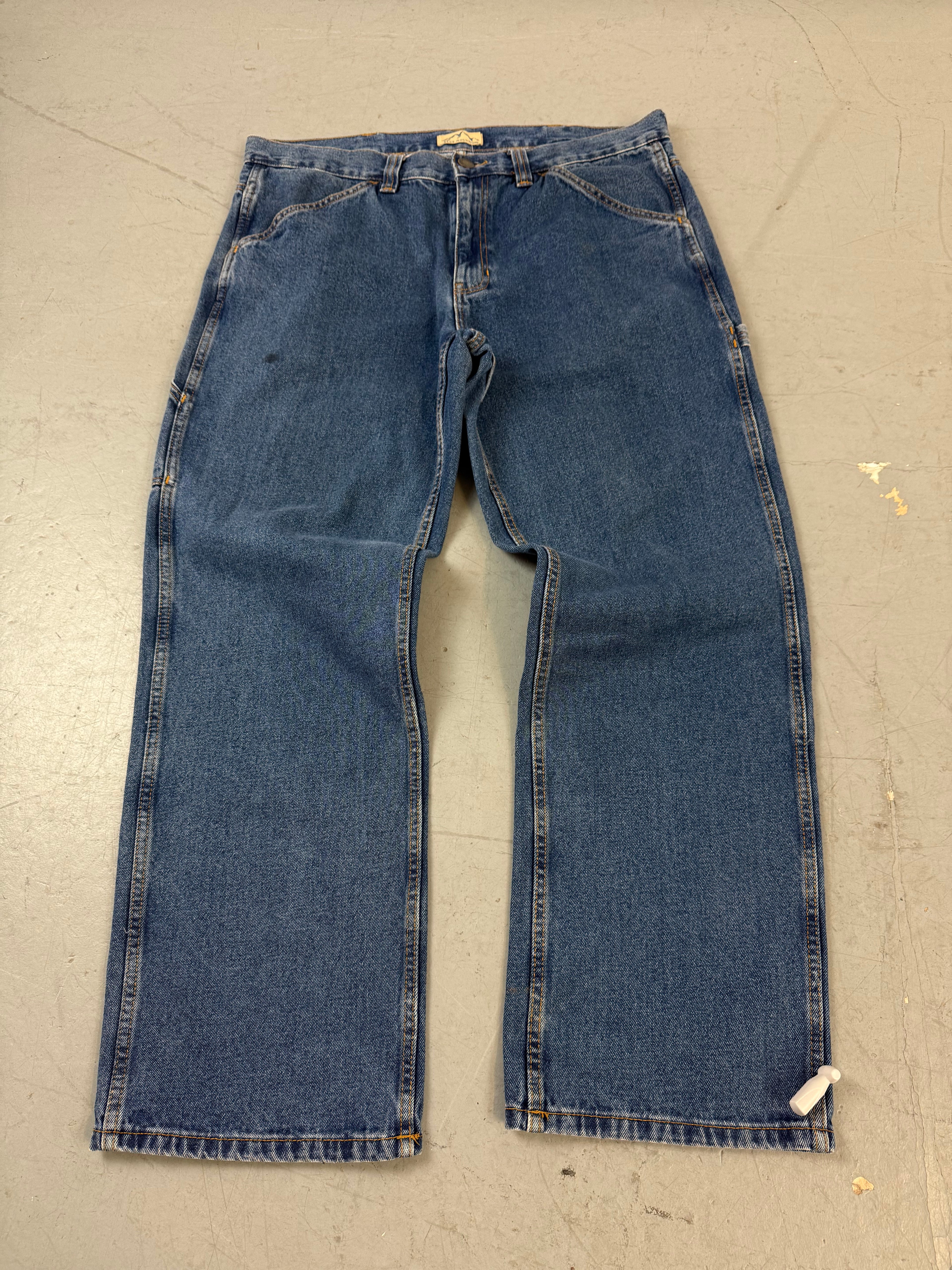 Vintage Blue Mountain Baggy Jeans für Herren. Secondhand Y2K 2000s Fashion