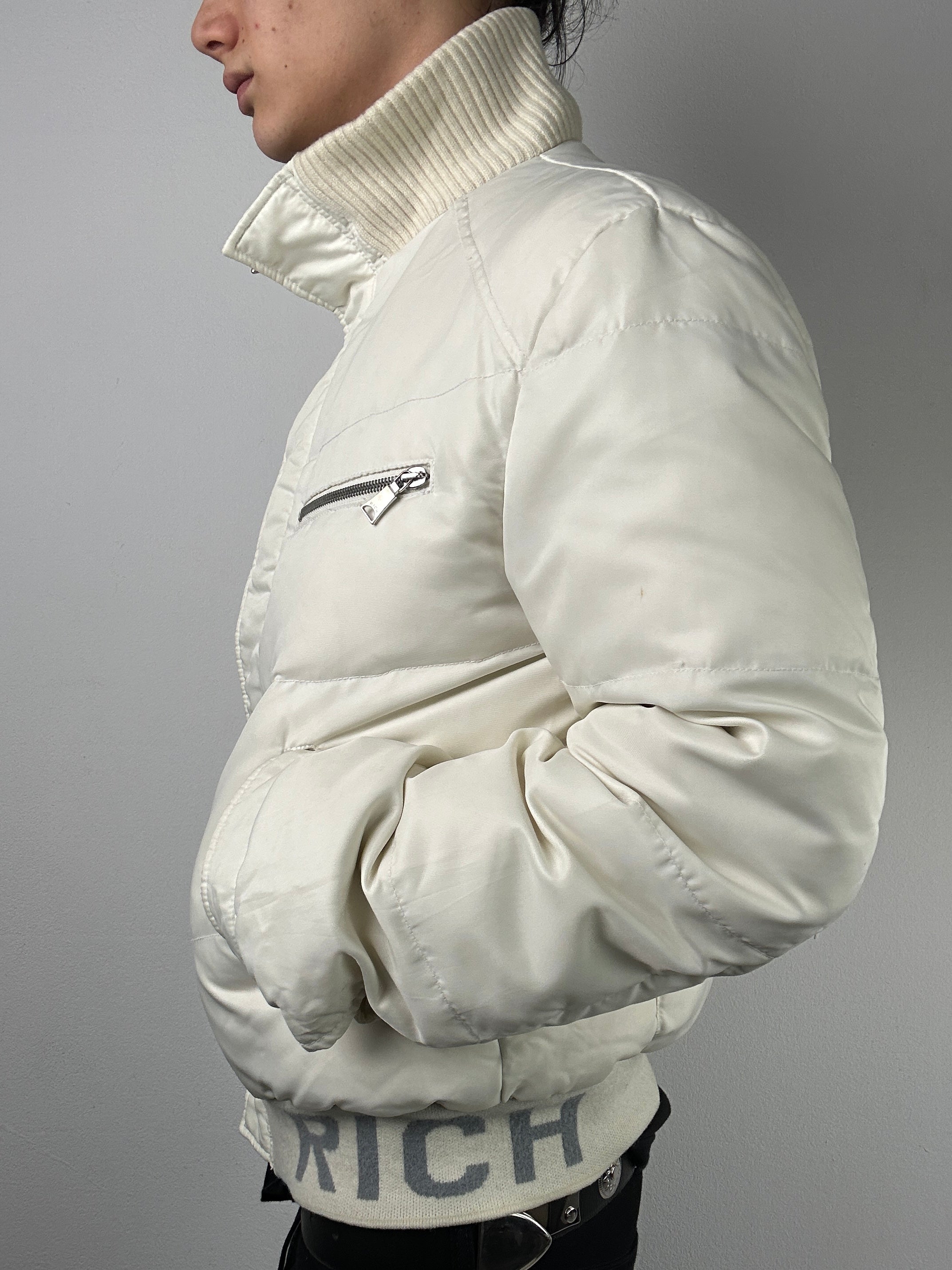 Vintage Richmond White Down Jacket für Männer. Y2K Secondhand 2000s Fashion 