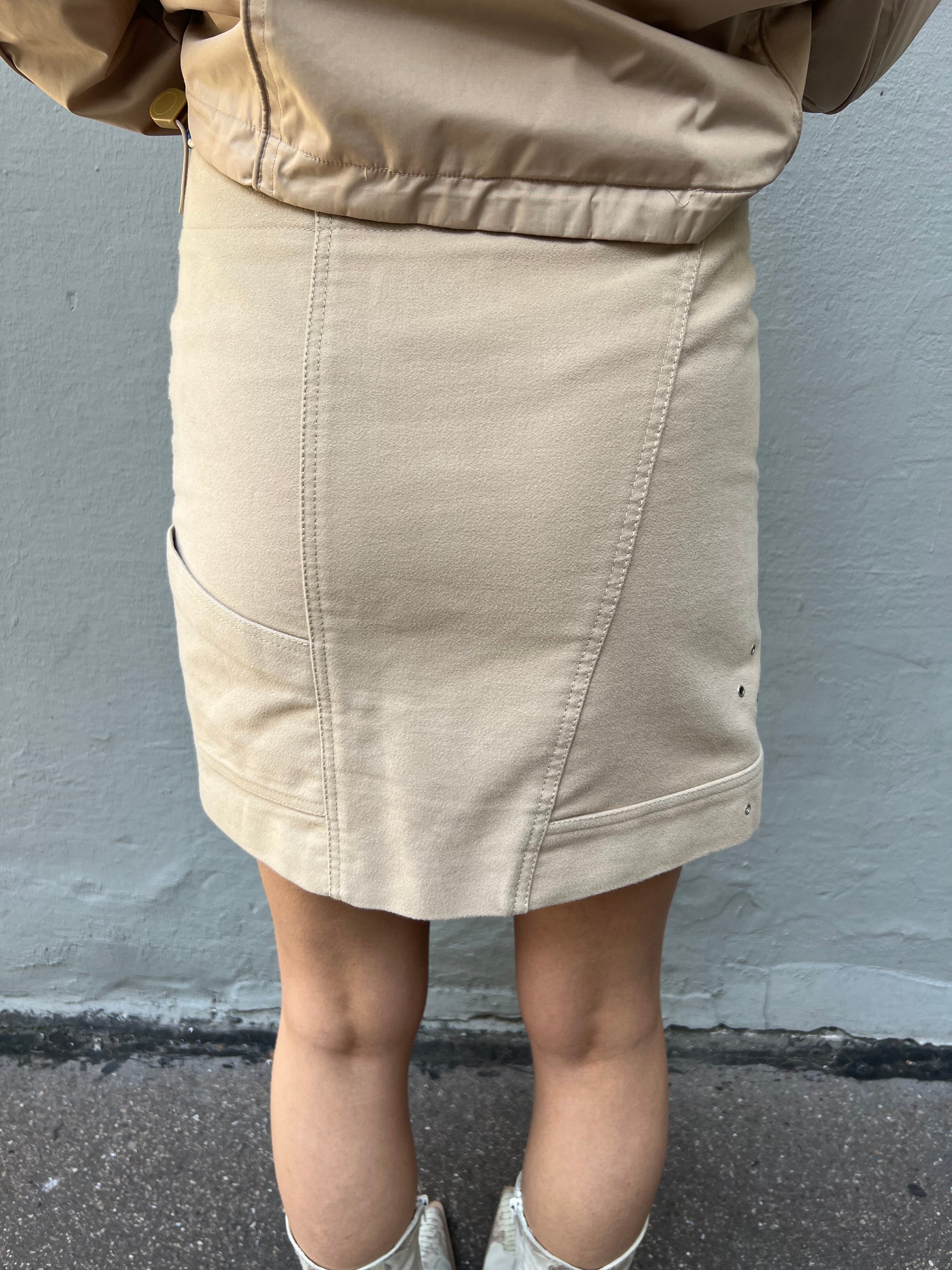 Vintage Beige Burberry Skirt S/M