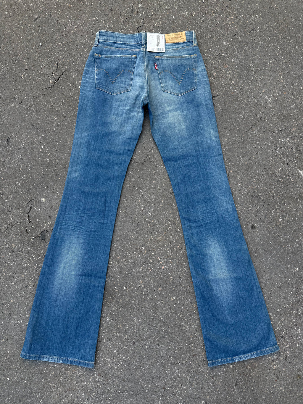 Eine blaue Jeans von Levi’s in XS im Bootcut Style
