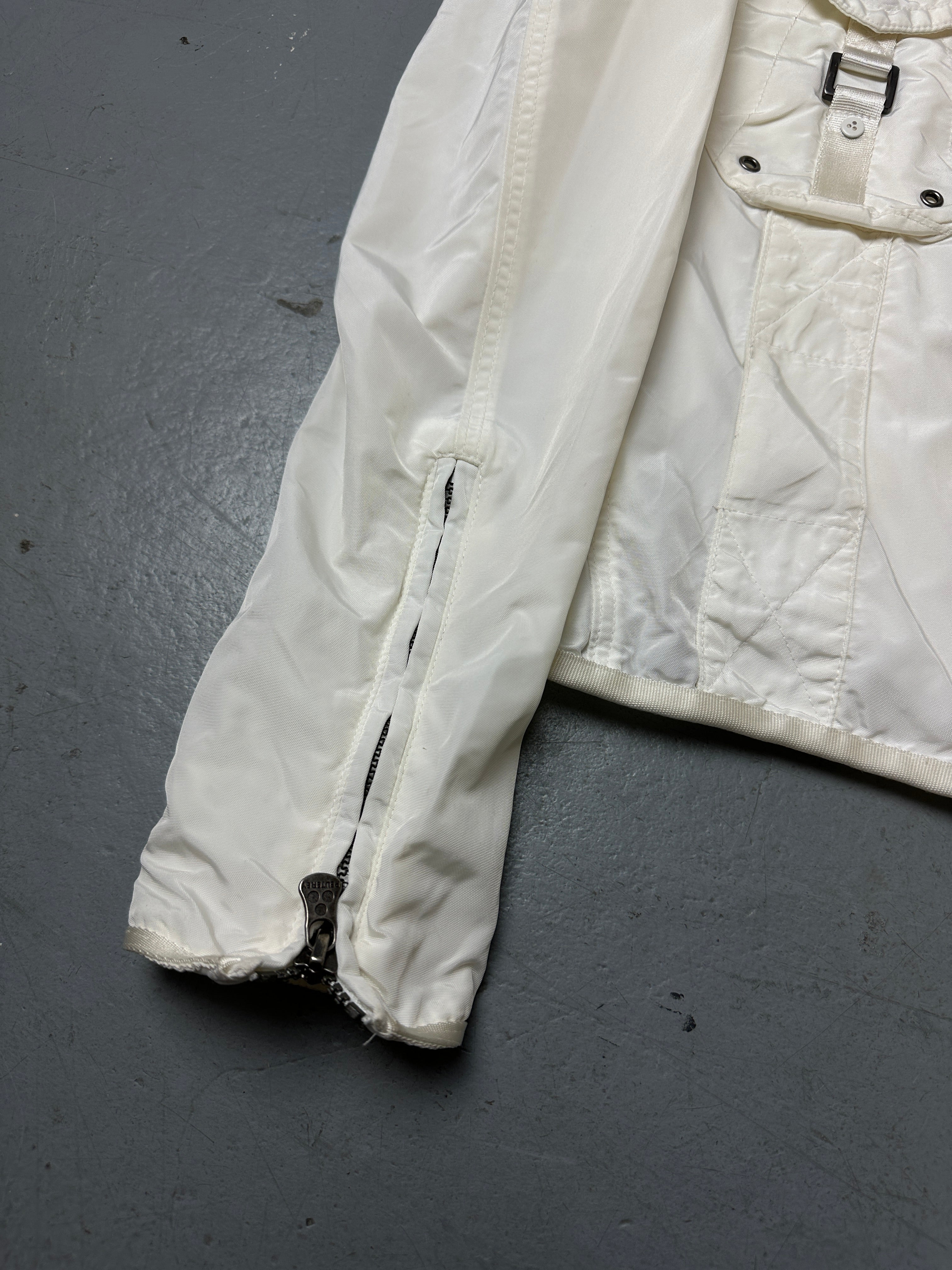 Detailliertes Produktbild von Vintage White Peuterey Jacket XS/S von vorne