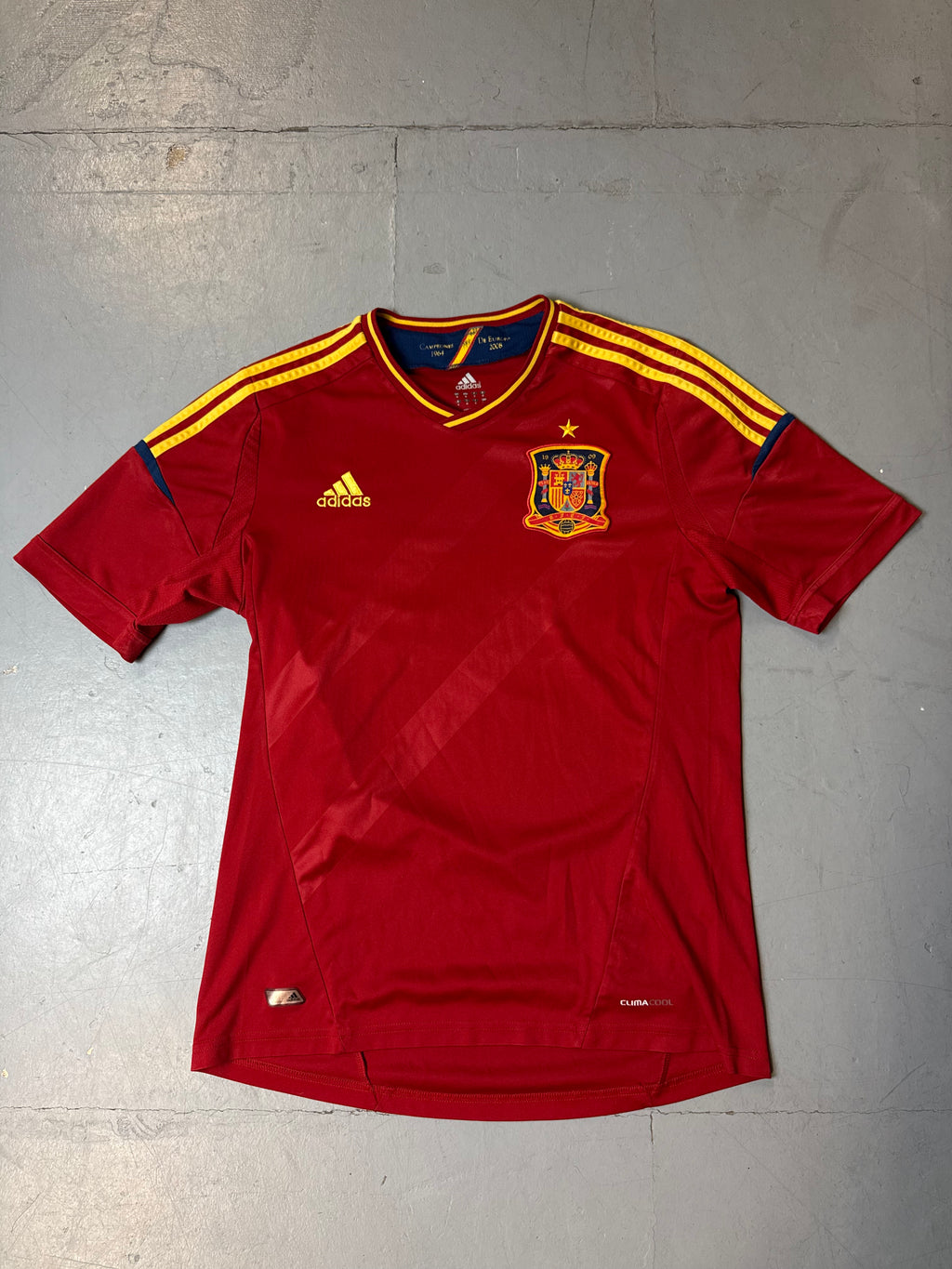 Vintage Adidas Spain 11/12 Home Jersey M