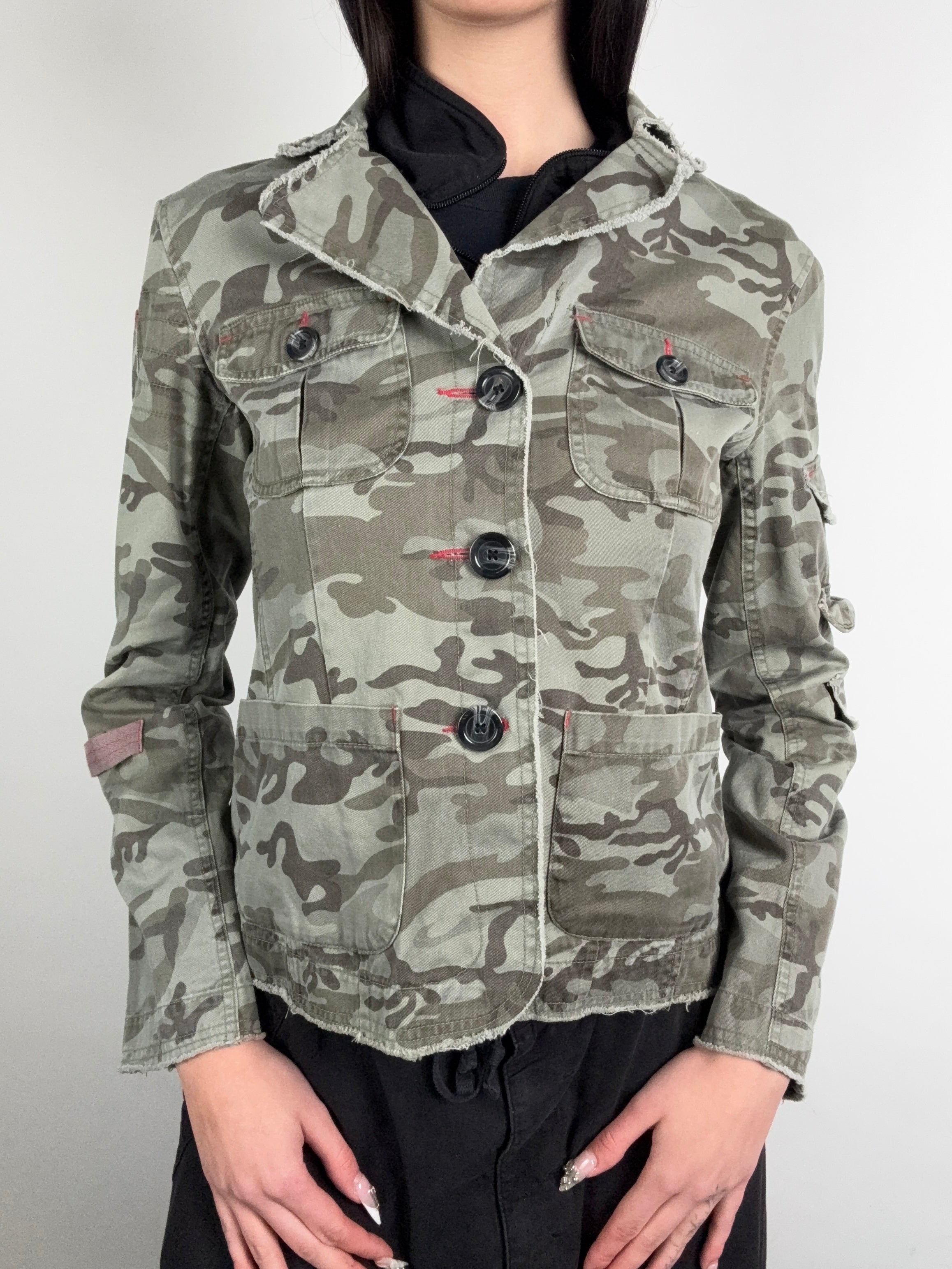 Tragebild von Vintage Camouflage Light Blazer Jacket S/M von vorne