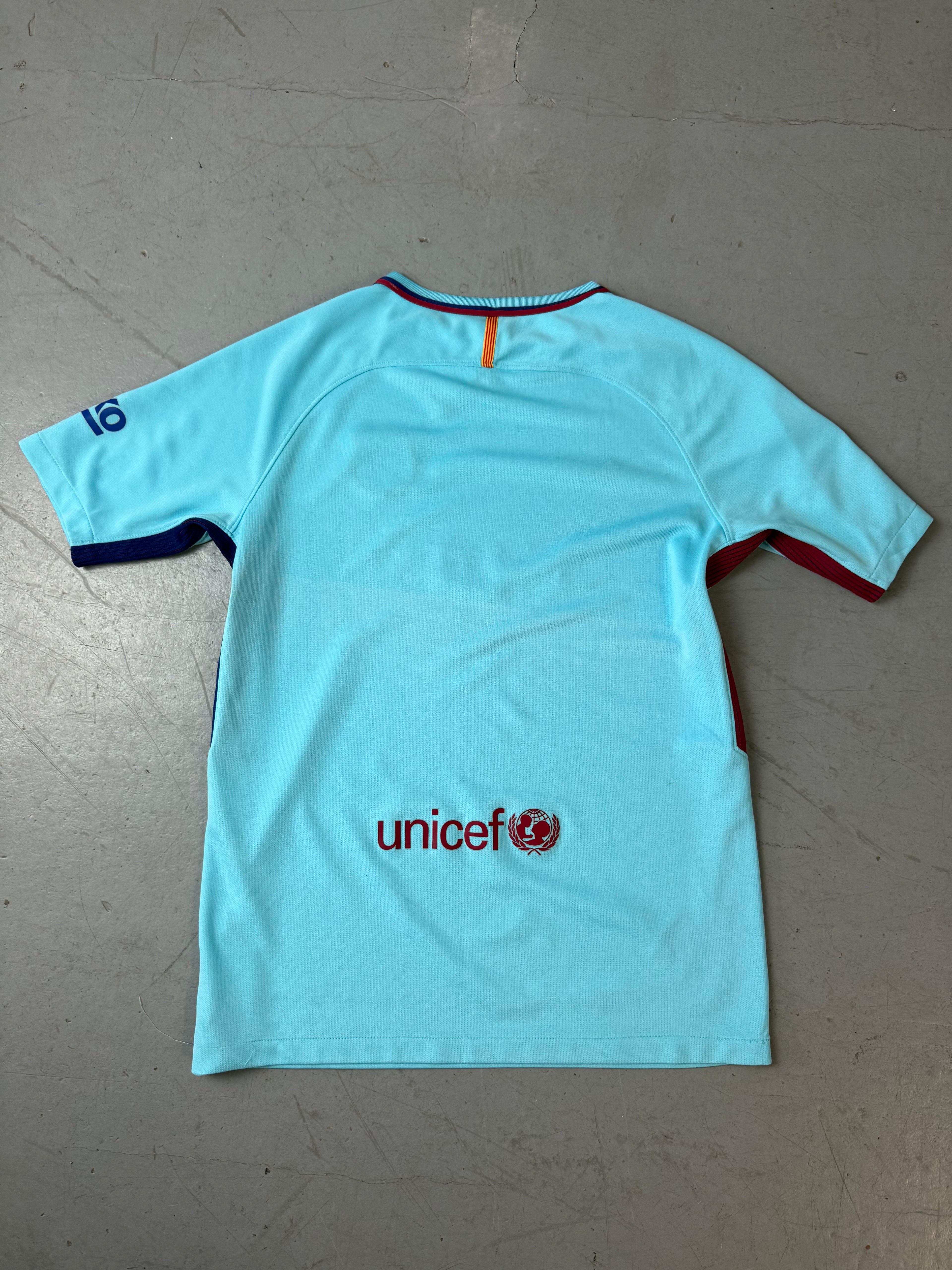 Vintage Nike FC Barcelona 17/18 Away Jersey M/L