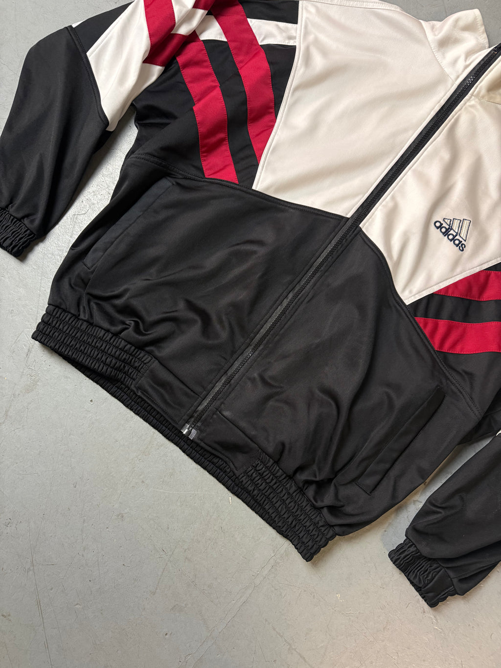 Vintage Adidas White and Black Trackjacket XL