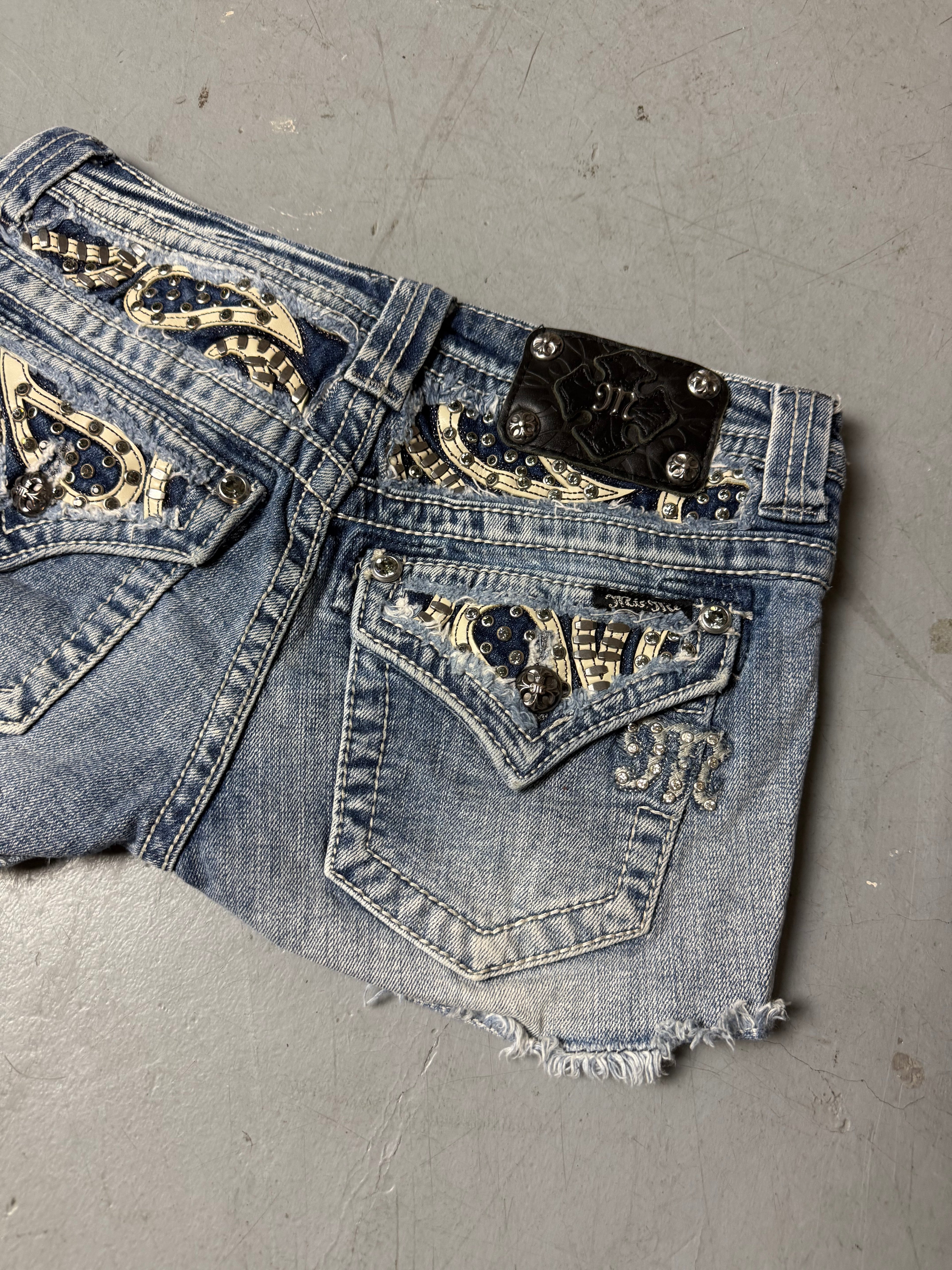 Vintage Miss Me Y2K Hot Pants with Rhinestone Backprint S