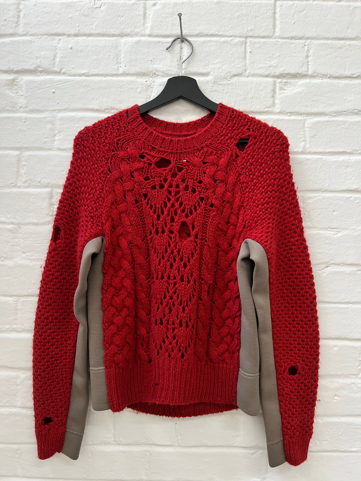 Maison Margiela AW2016 Wool Knit Sweater (S) roter Strickpullover von Maison Margiela Still Thrifting Vintage Shop