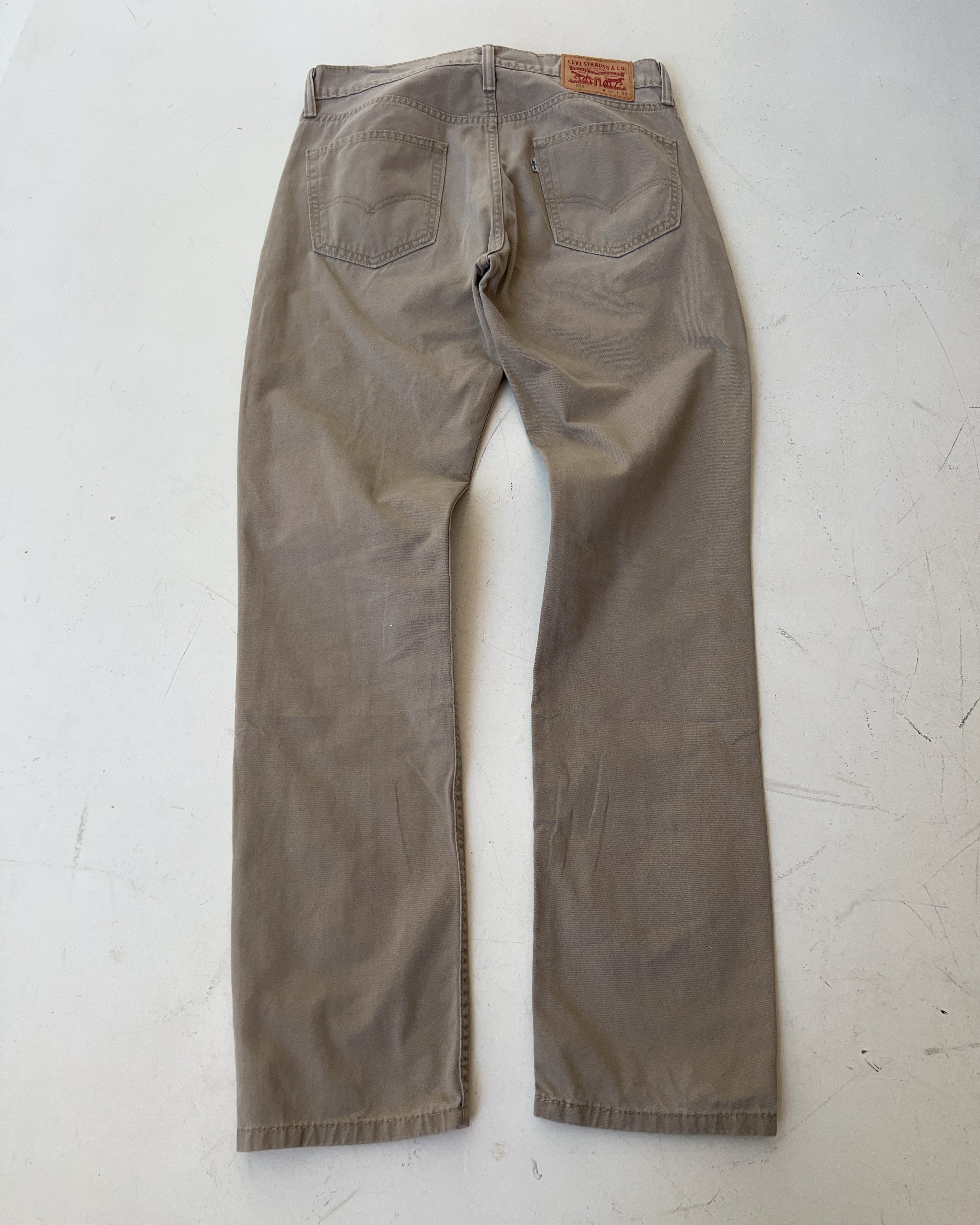 Vintage Levi's 511 Straight Leg Jeans (L)