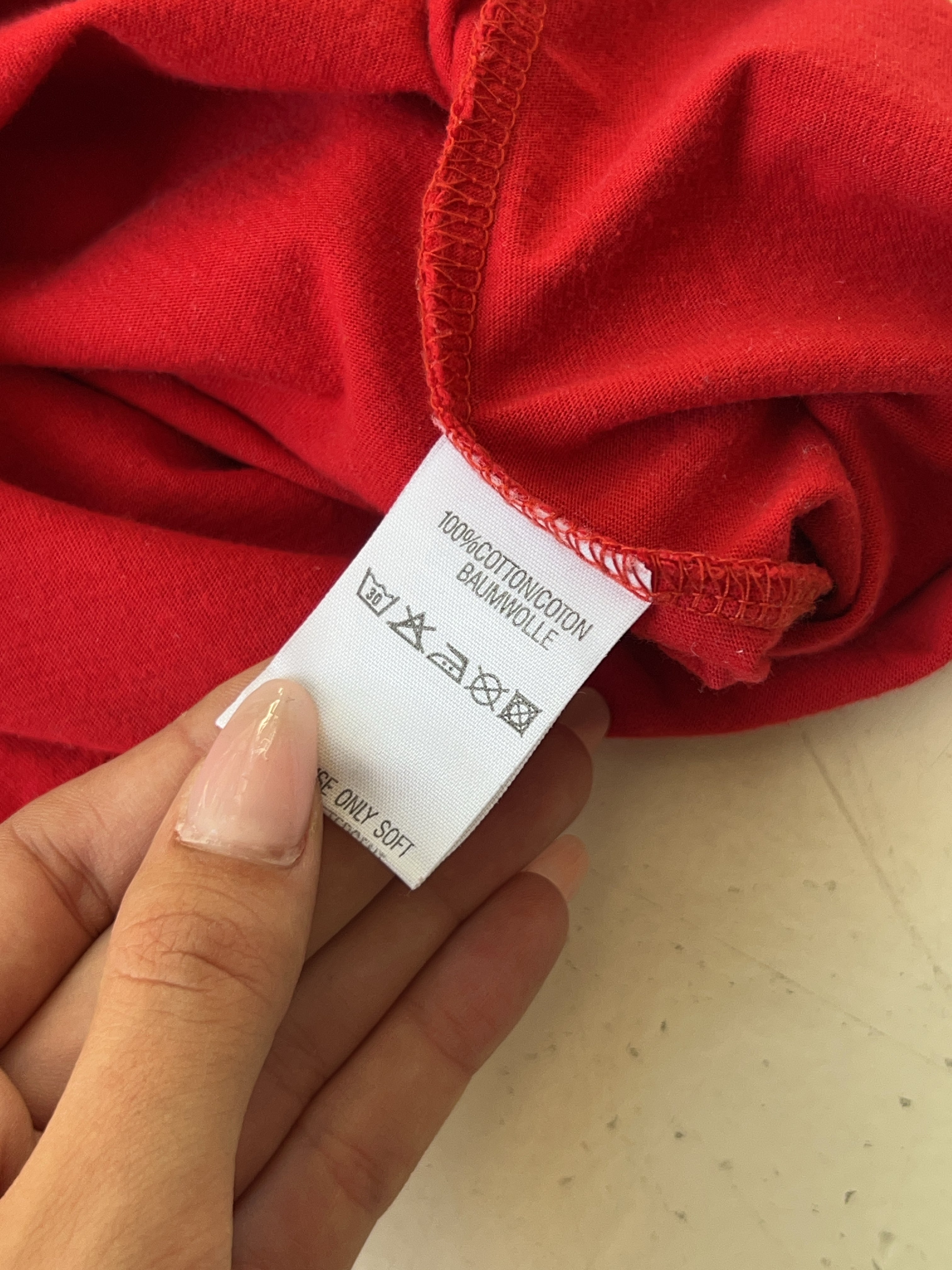 Vintage Puma Red Graphic T-Shirt (L)