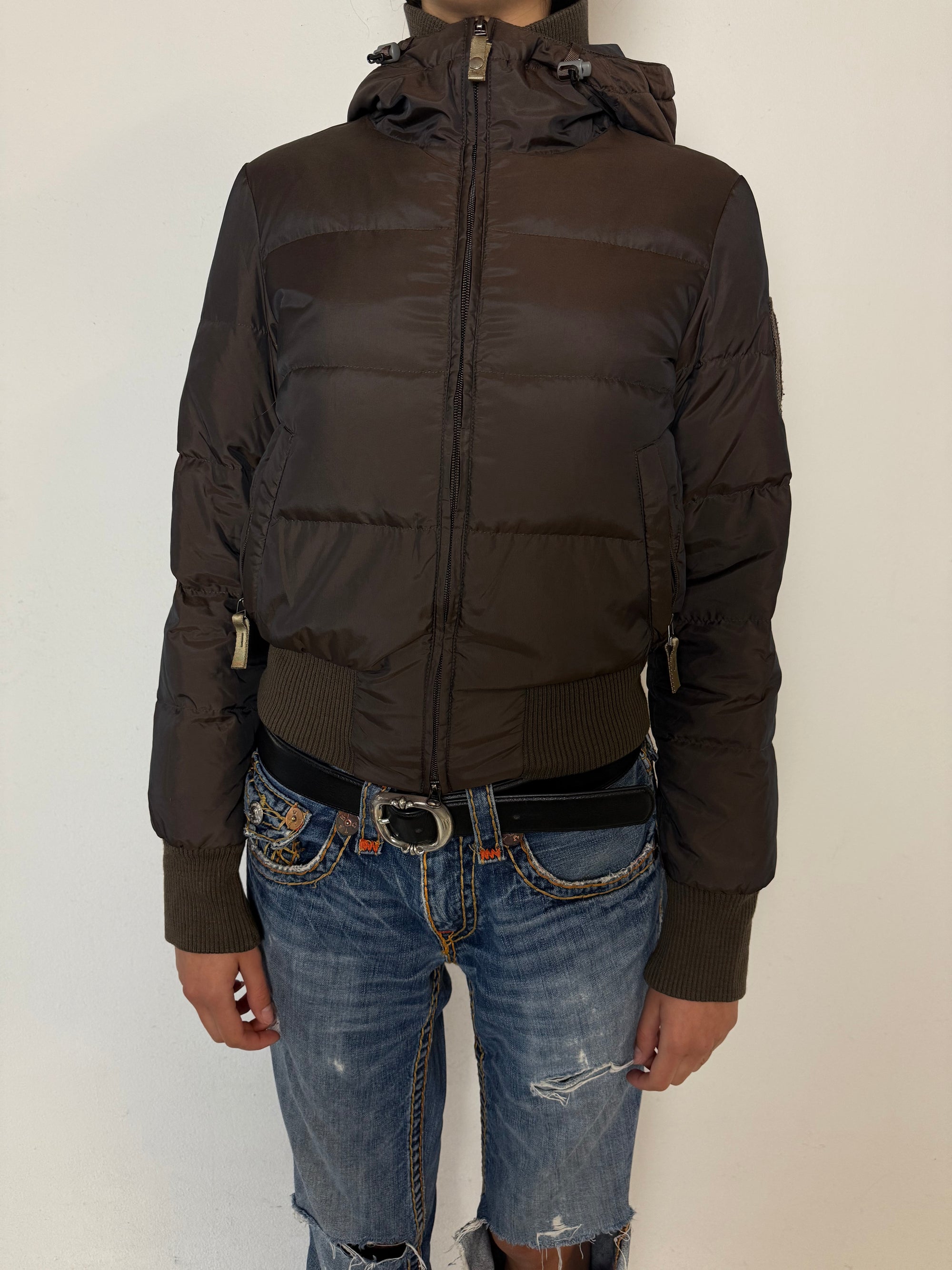Eine braune cropped Puffer Jacke in S/M 