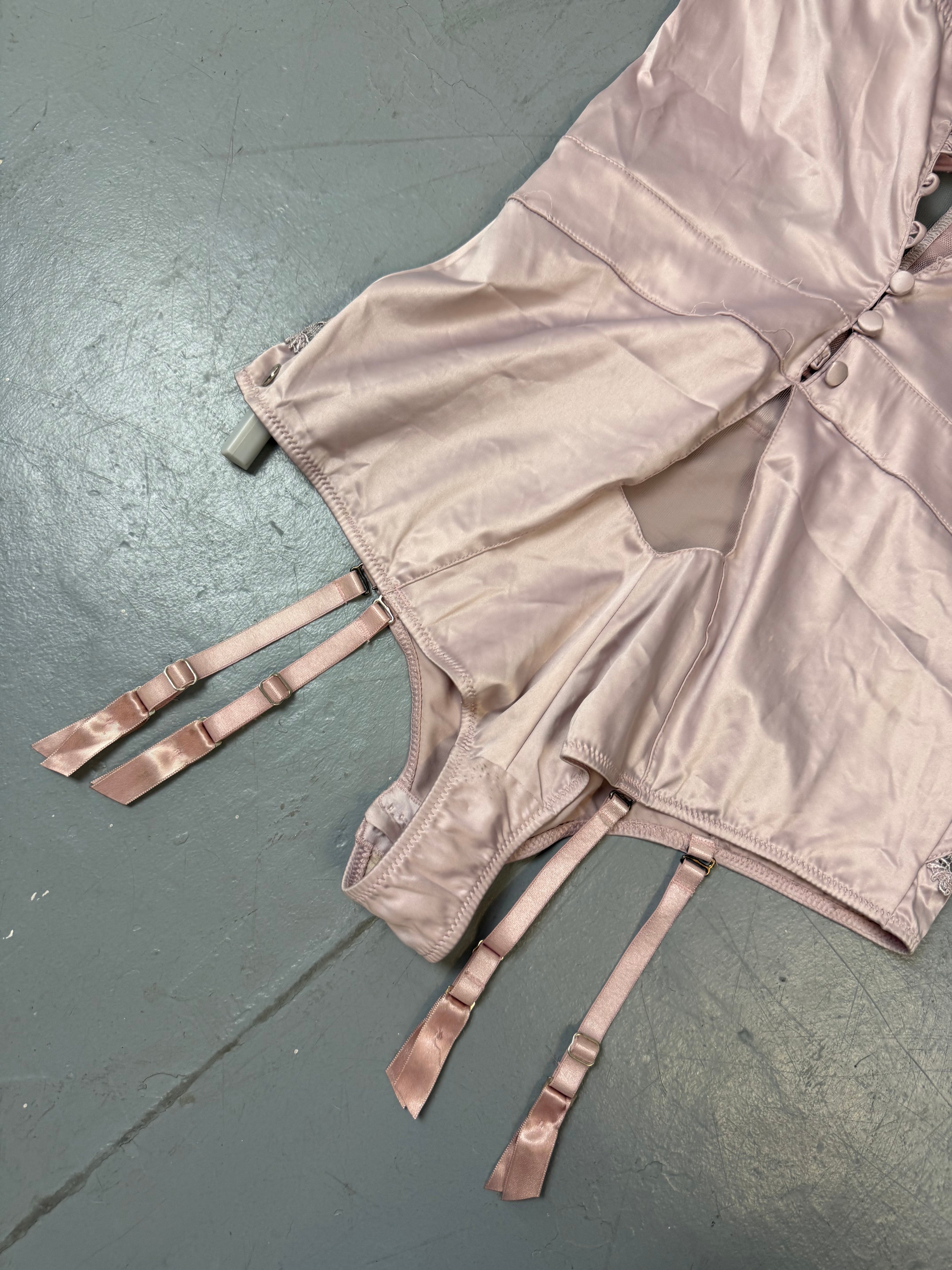 Vintage Light Pink Seethrough Lace Body S