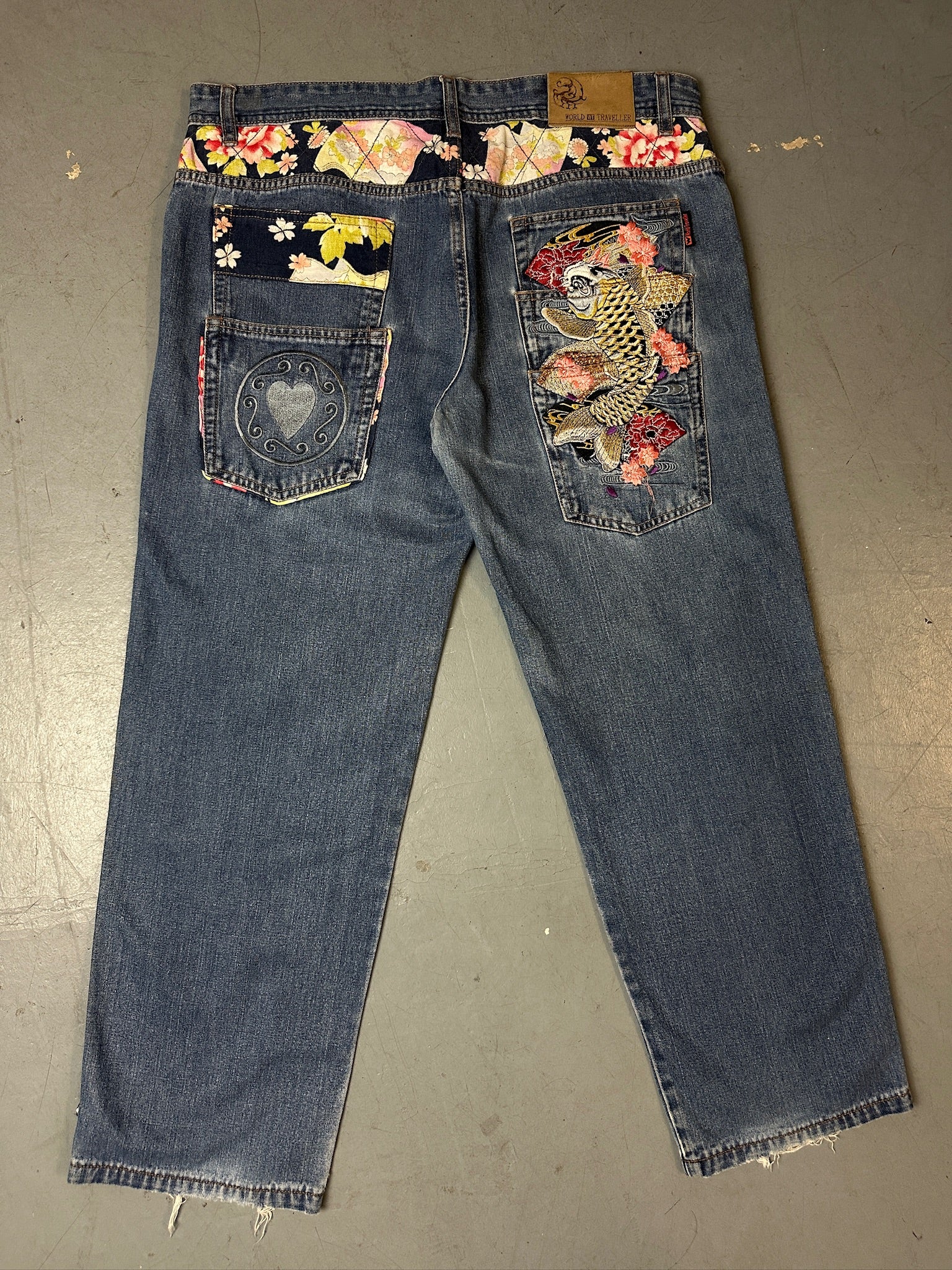 Vintage World Traveller Jeans with Japanese Style Stitching XL