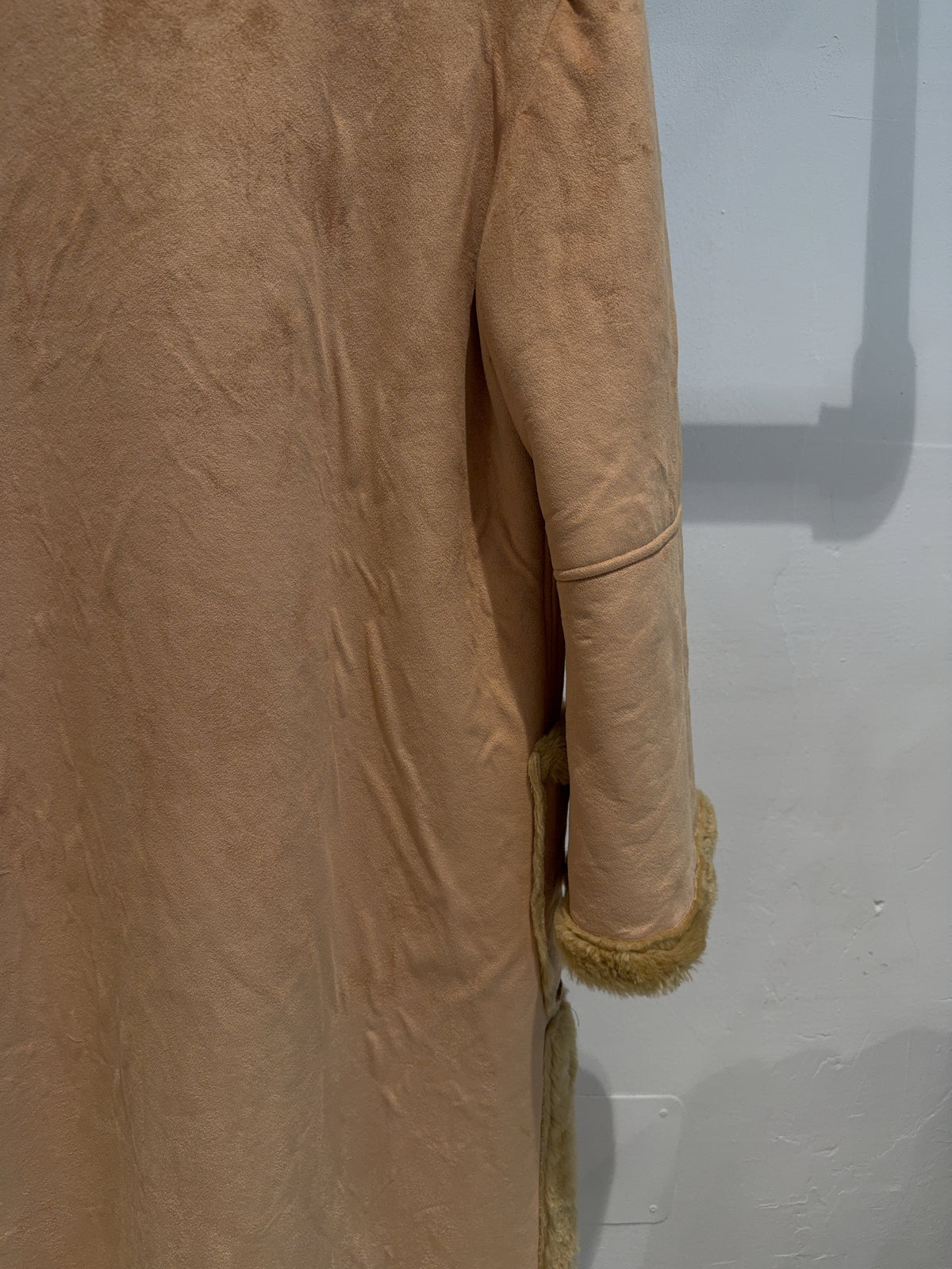 Lavare & Becco Beige Mantel (XL)