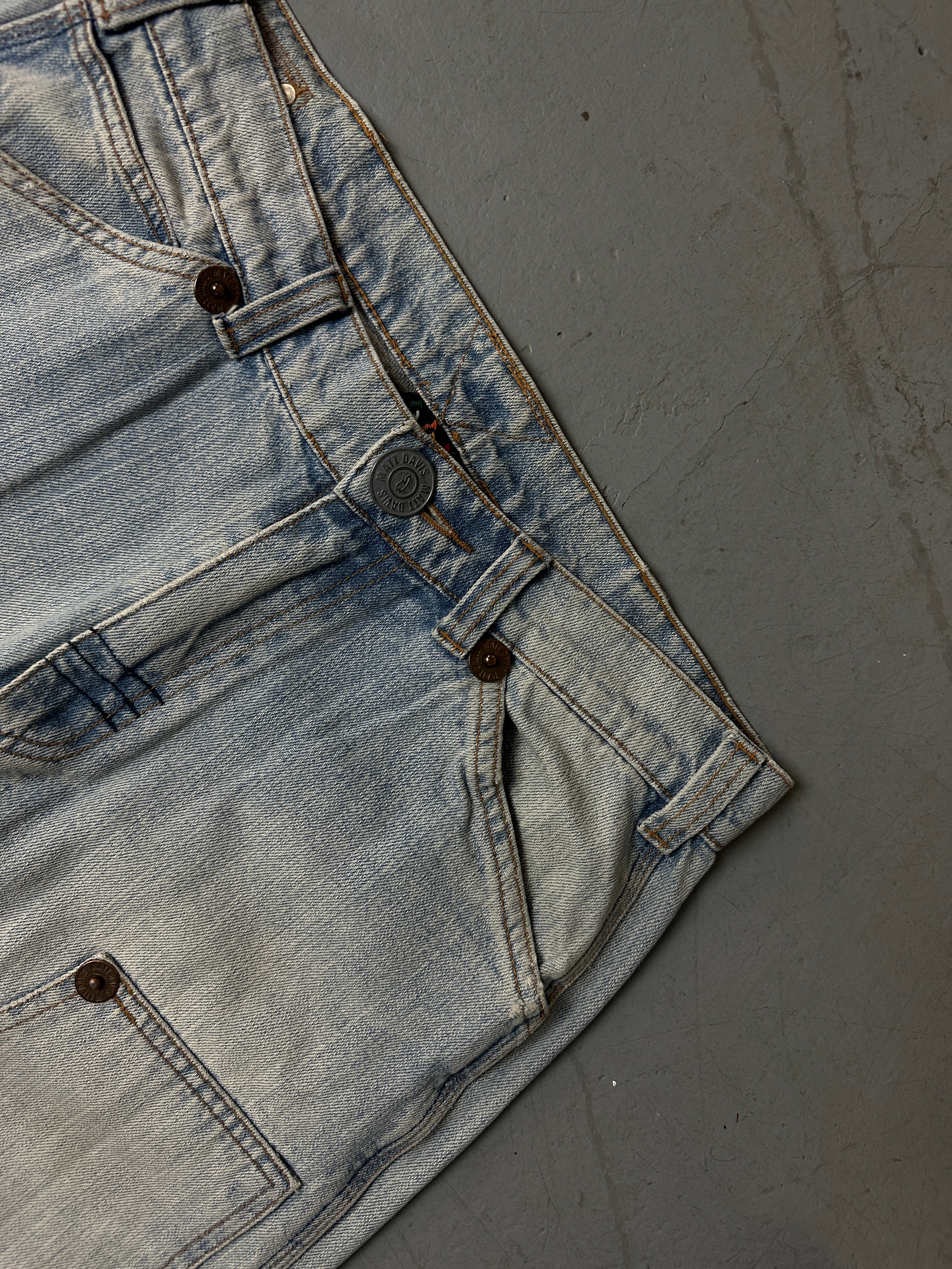 Detailbild von Vintage Patched Denim Jeans von vorne