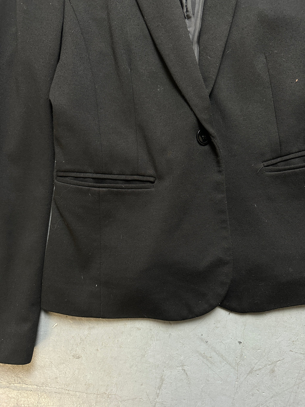 Detailliertes Produktbild von Vintage Black Blazer S/M von vorne 