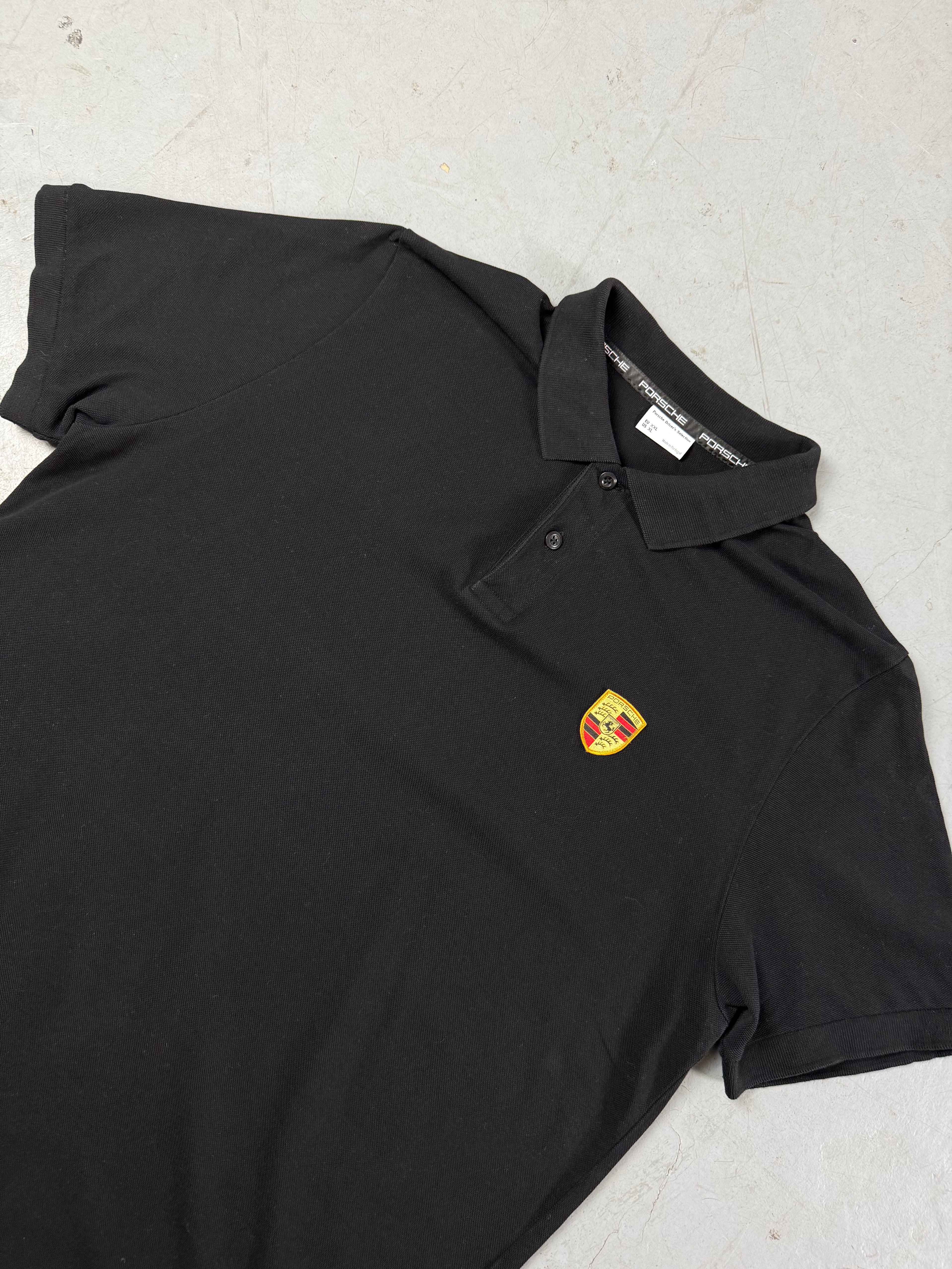 Detailbild von einem Vintage Porsche Black Polo Shirt von Vorderseite