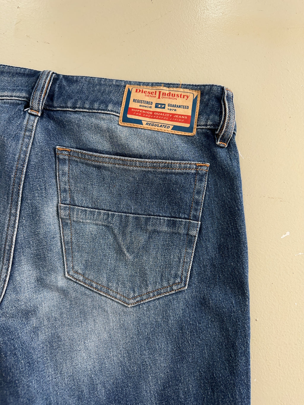 Vintage Diesel Jeans (M/L)