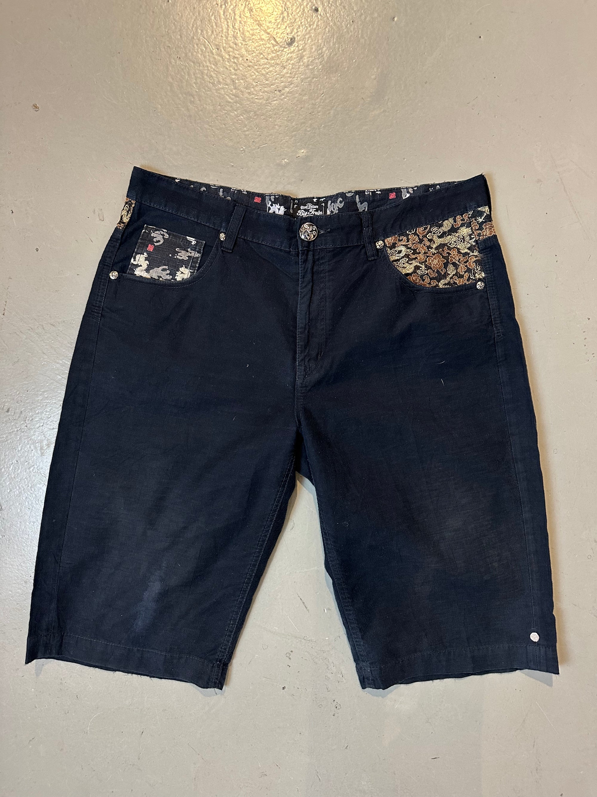 Vintage Black Big Train Jorts L/XL