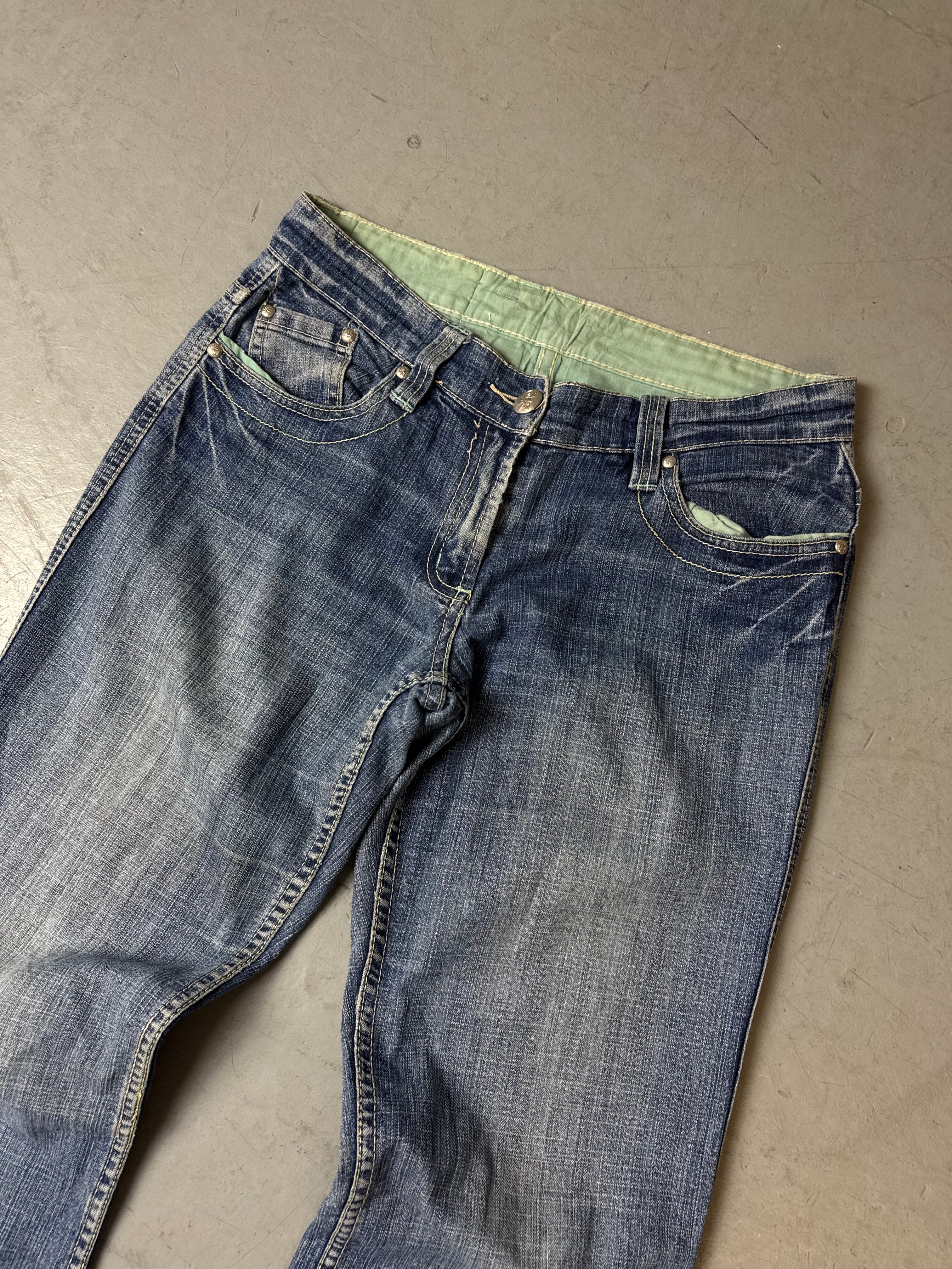 Detailbild von Vintage Low Waist Straight Leg Denim M von vorne