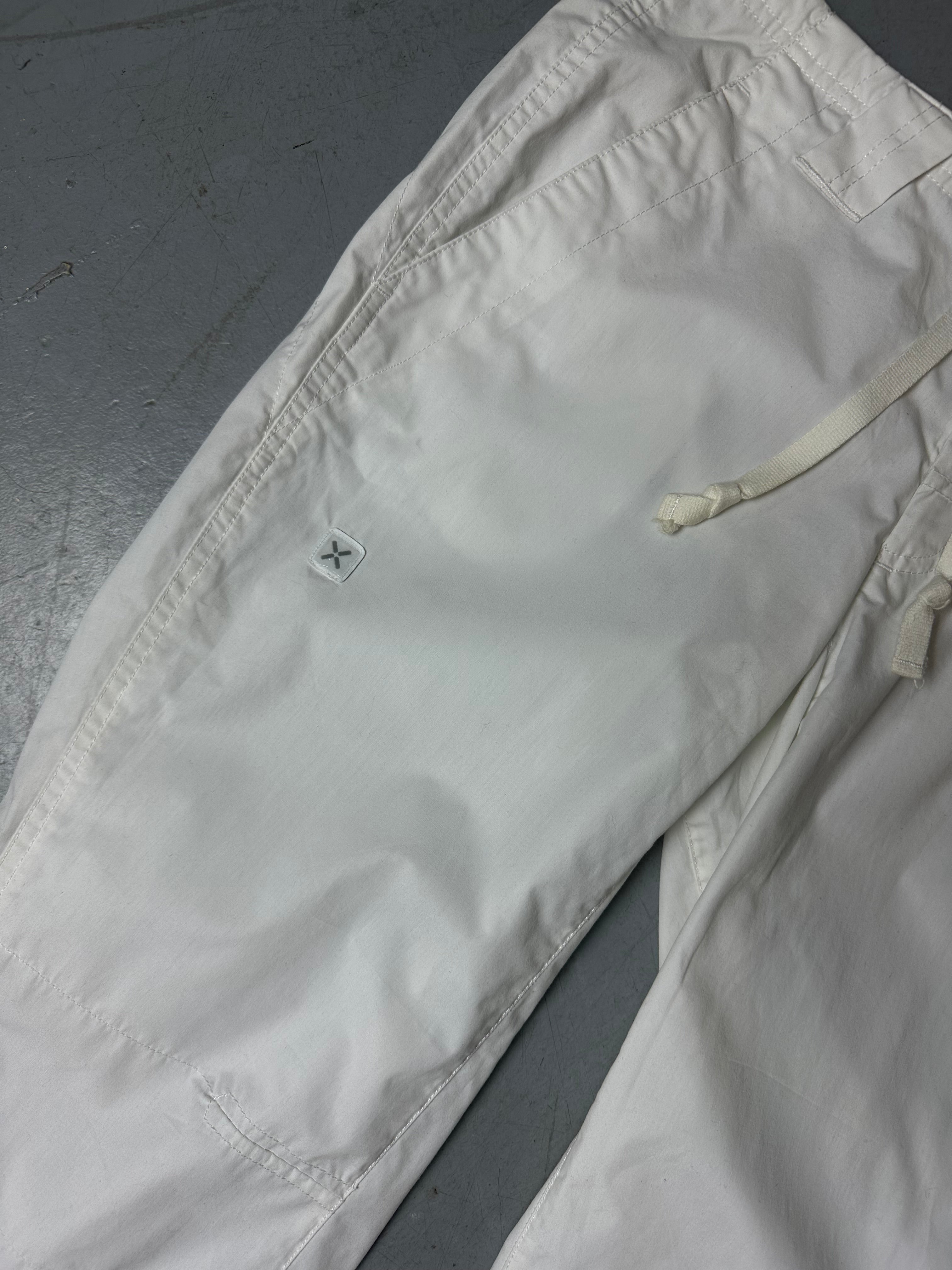 Vintage Nike White Capri Track Pants M
