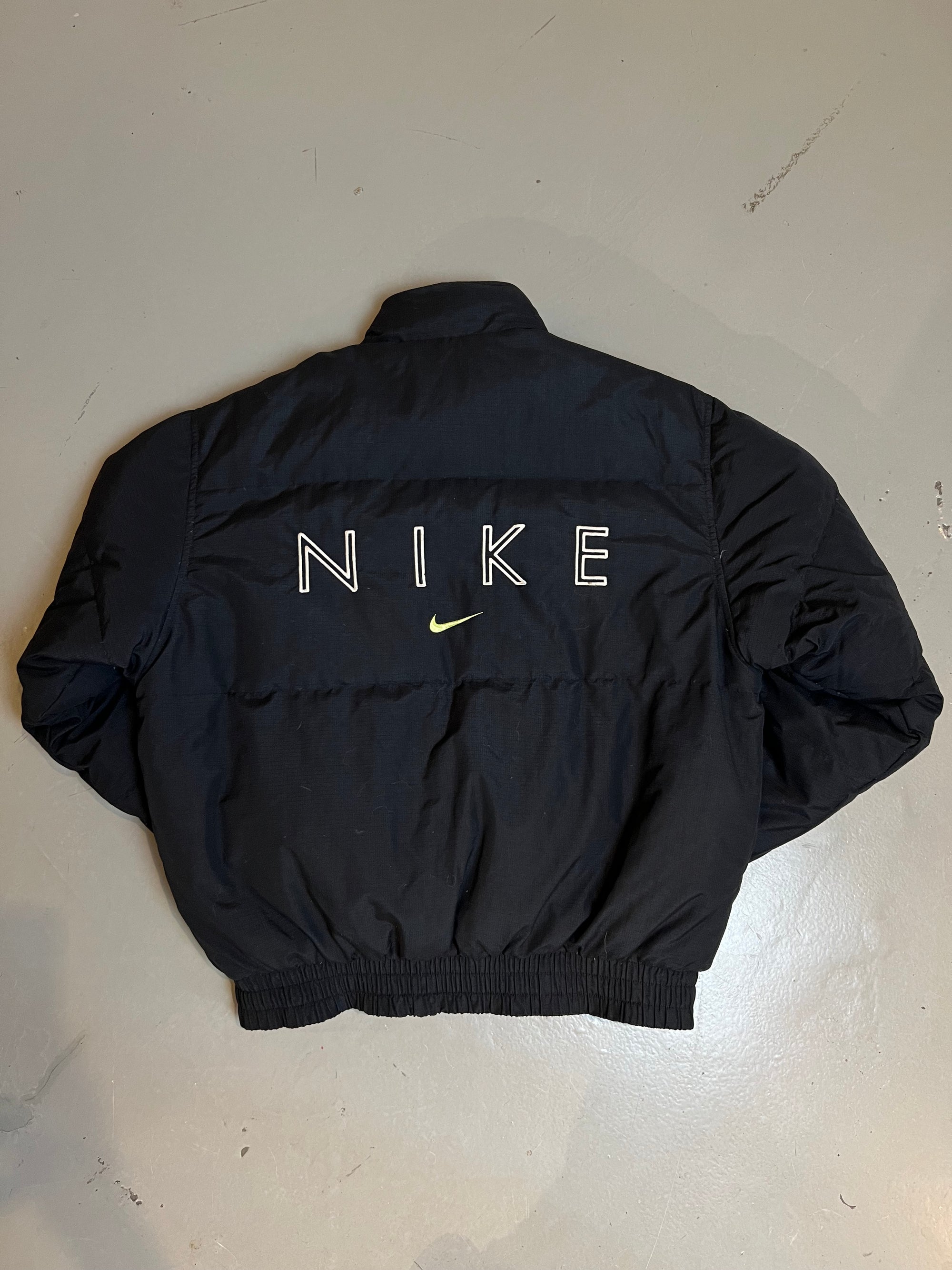 Vintage Nike Puffer Jacket M/L