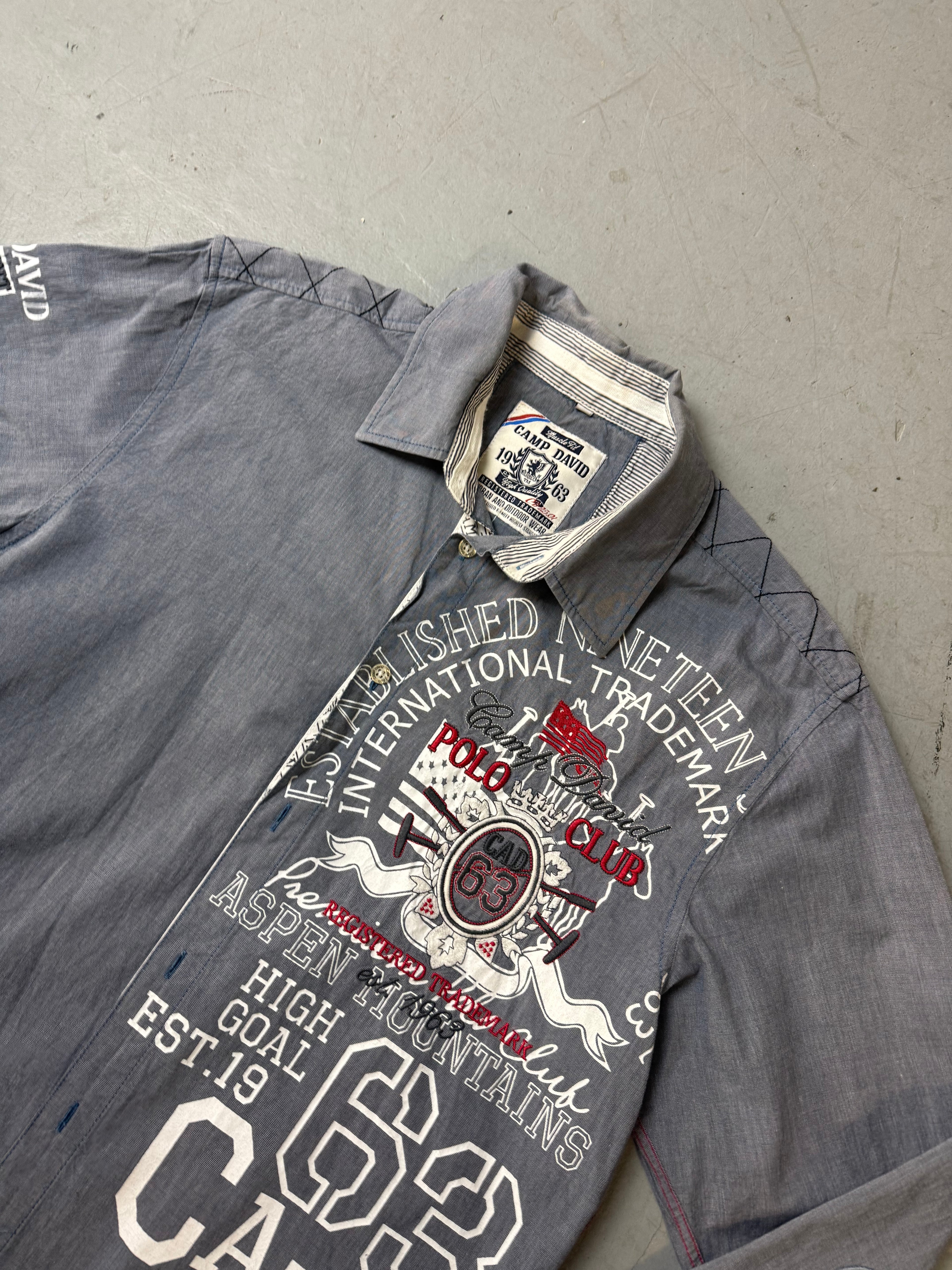 Vintage Camp David Grey Y2K Printed Button Up Shirt M/L