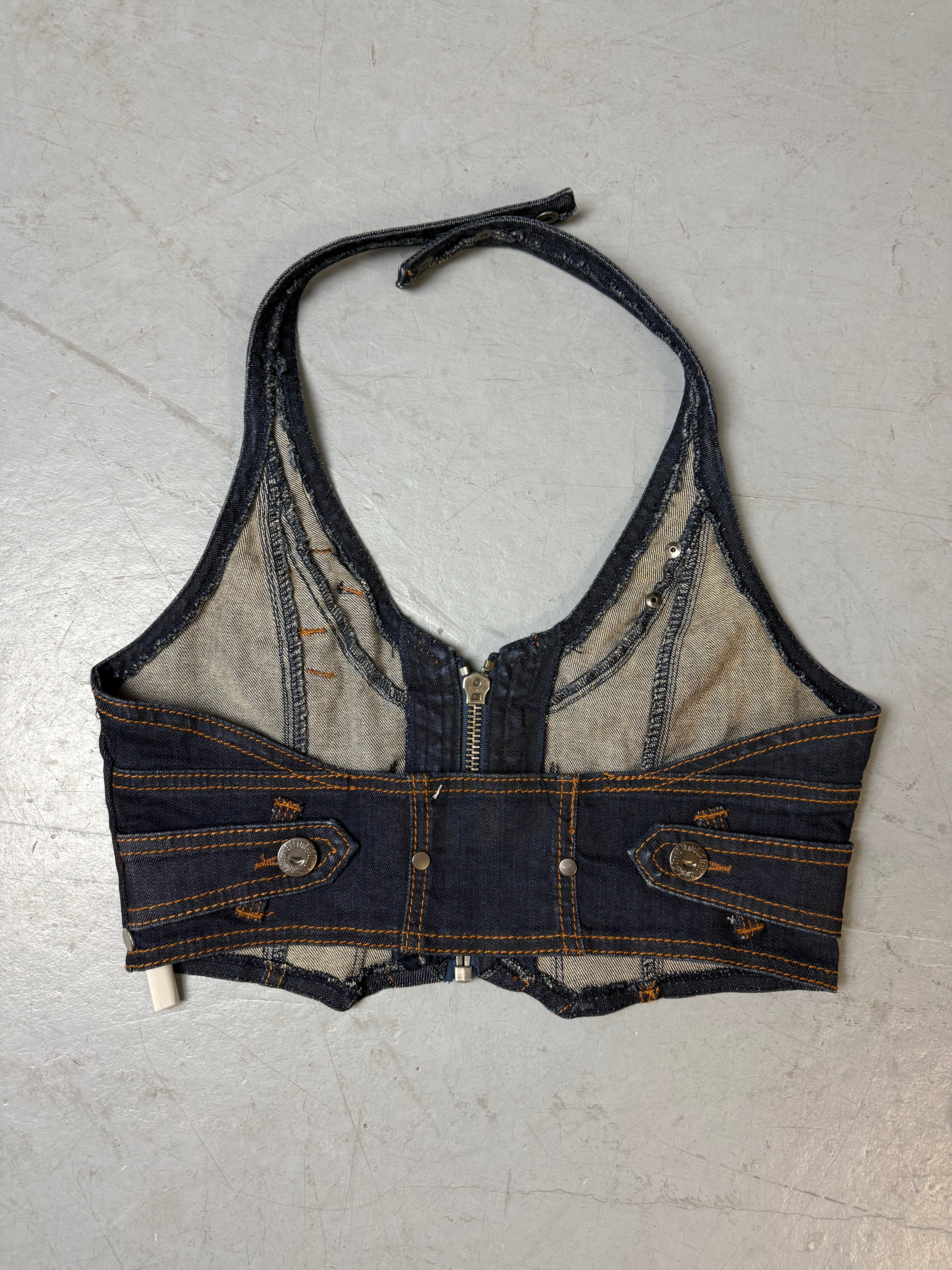 Produktbild von Vintage Denim Neckholder Top S von hinten auf grauem Boden