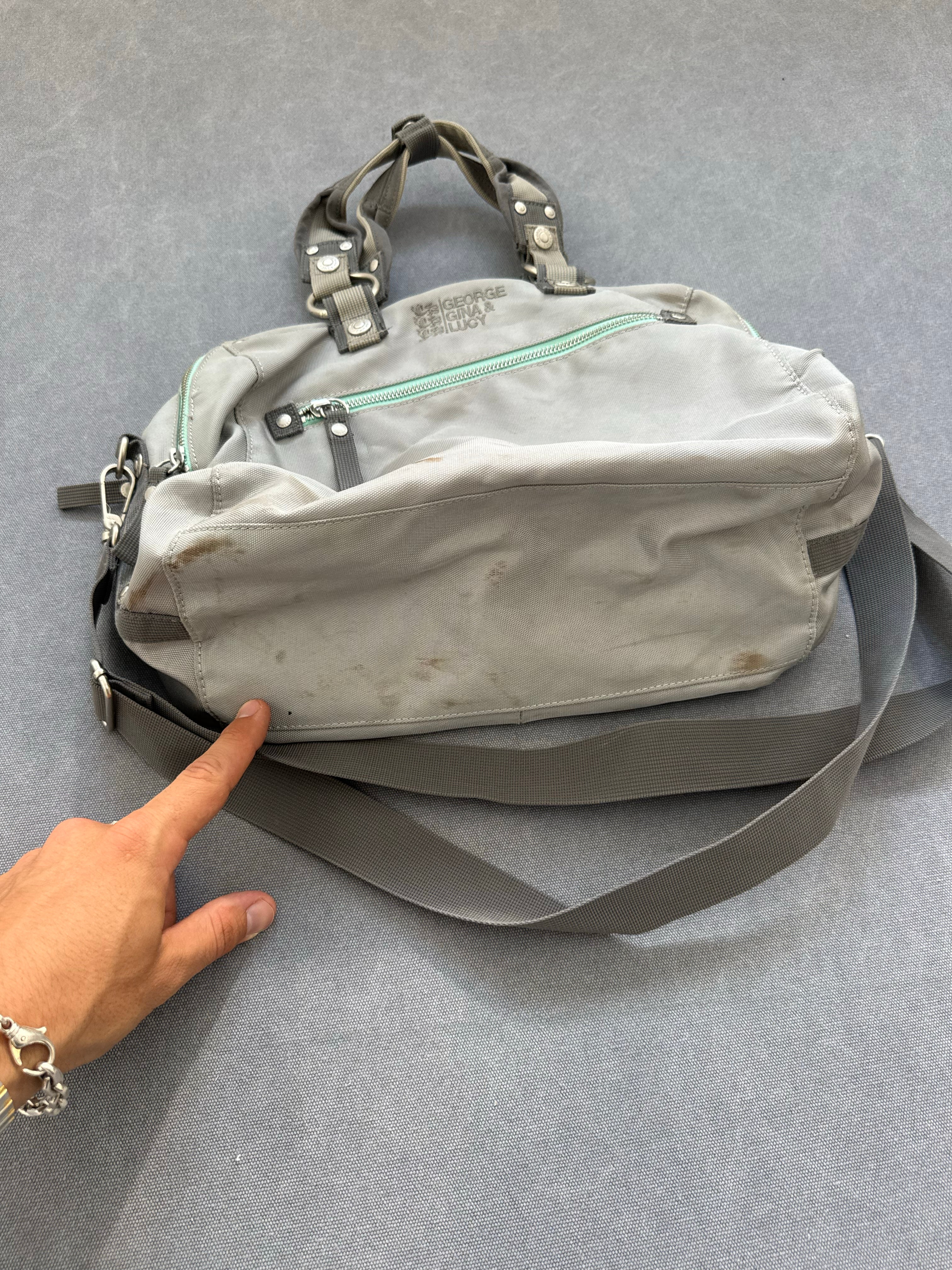 Vintage George Gina & Lucy Bag ()