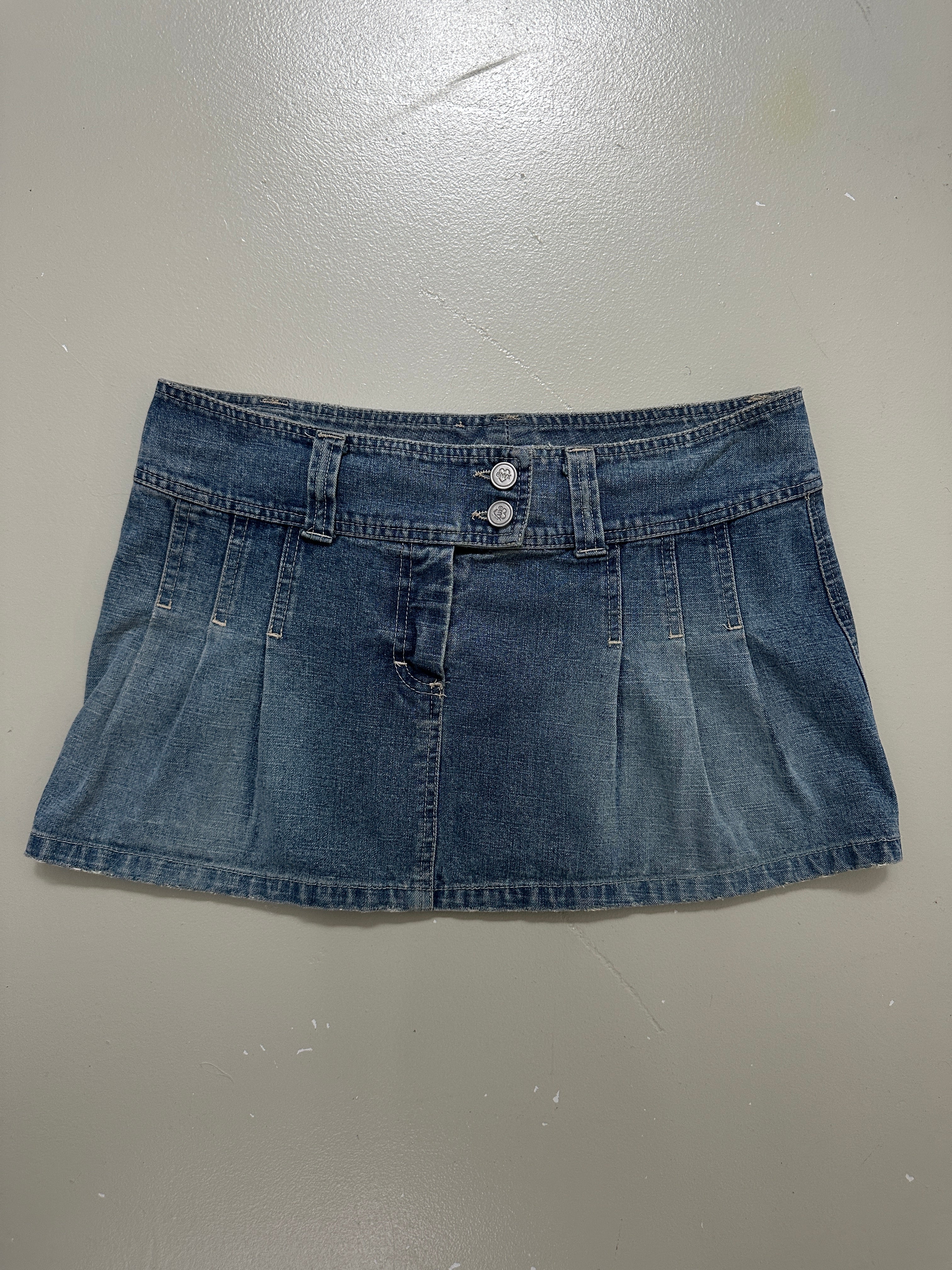 Vintage Onyx Light Blue Denim Mini Skirt M
