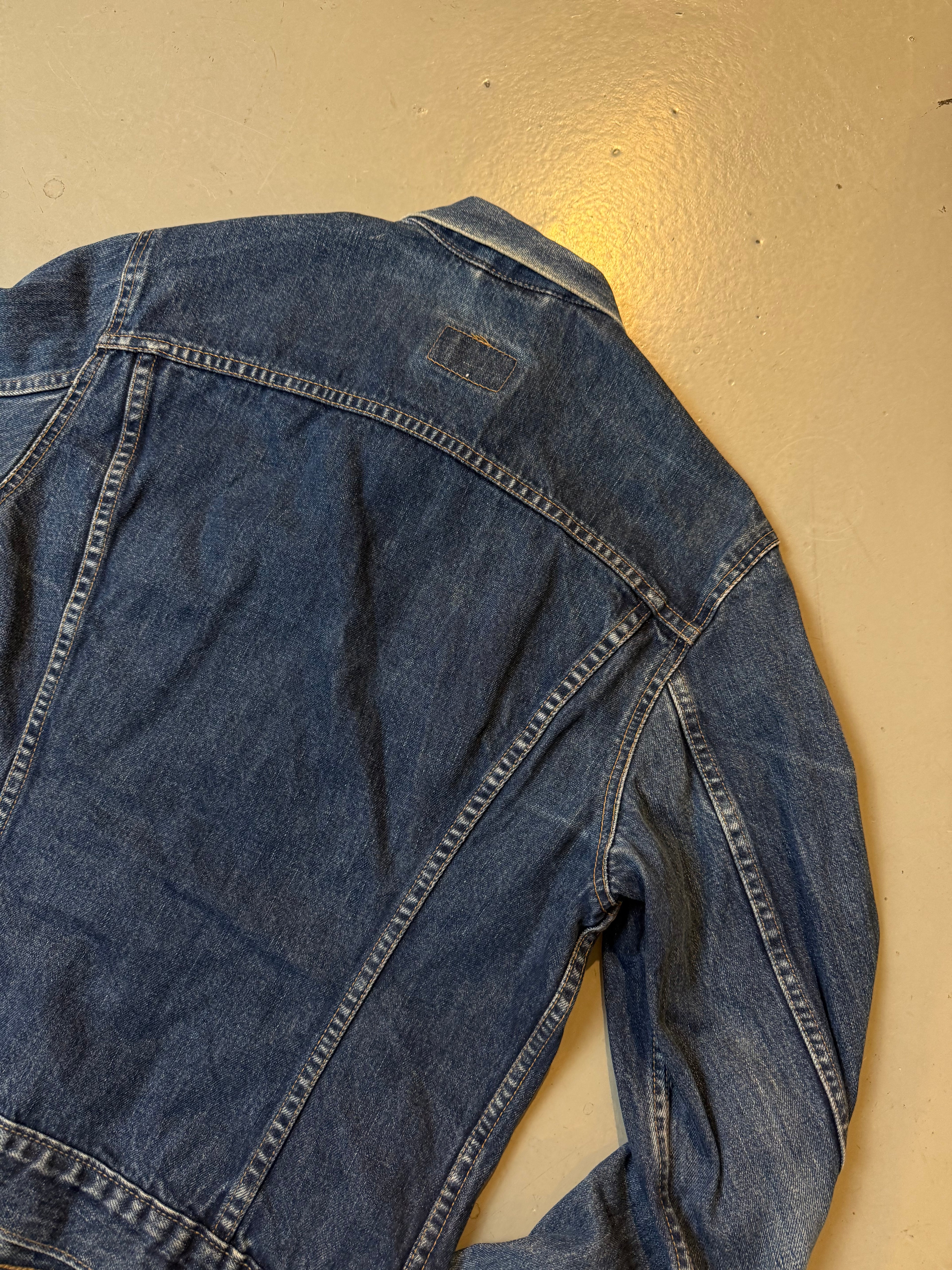 Vintage Levi’s Dark Blue Denim Jacket L/XL