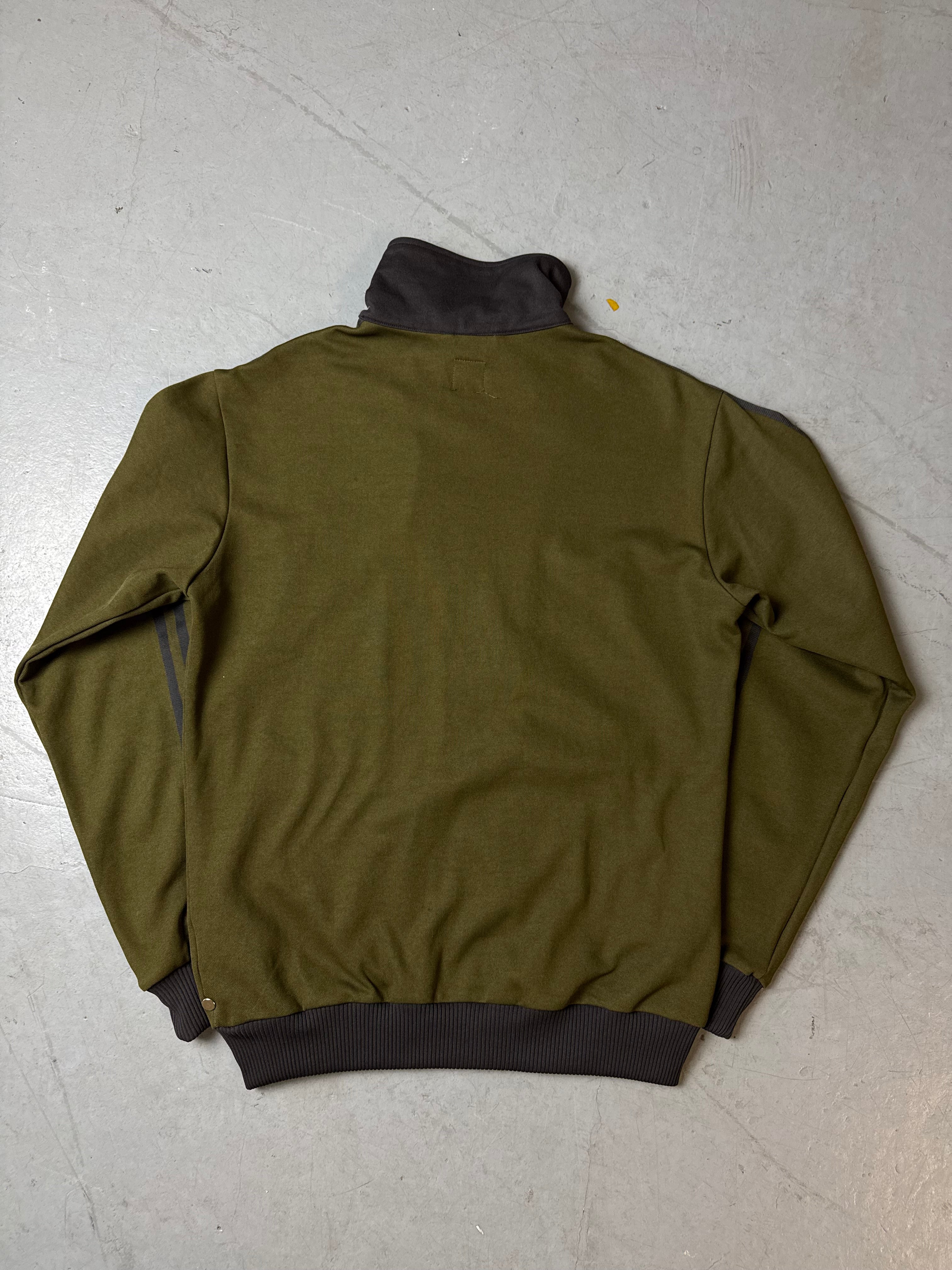 Produktbild von einer Vintage Adidas Dark Green Track Jacket von hinten