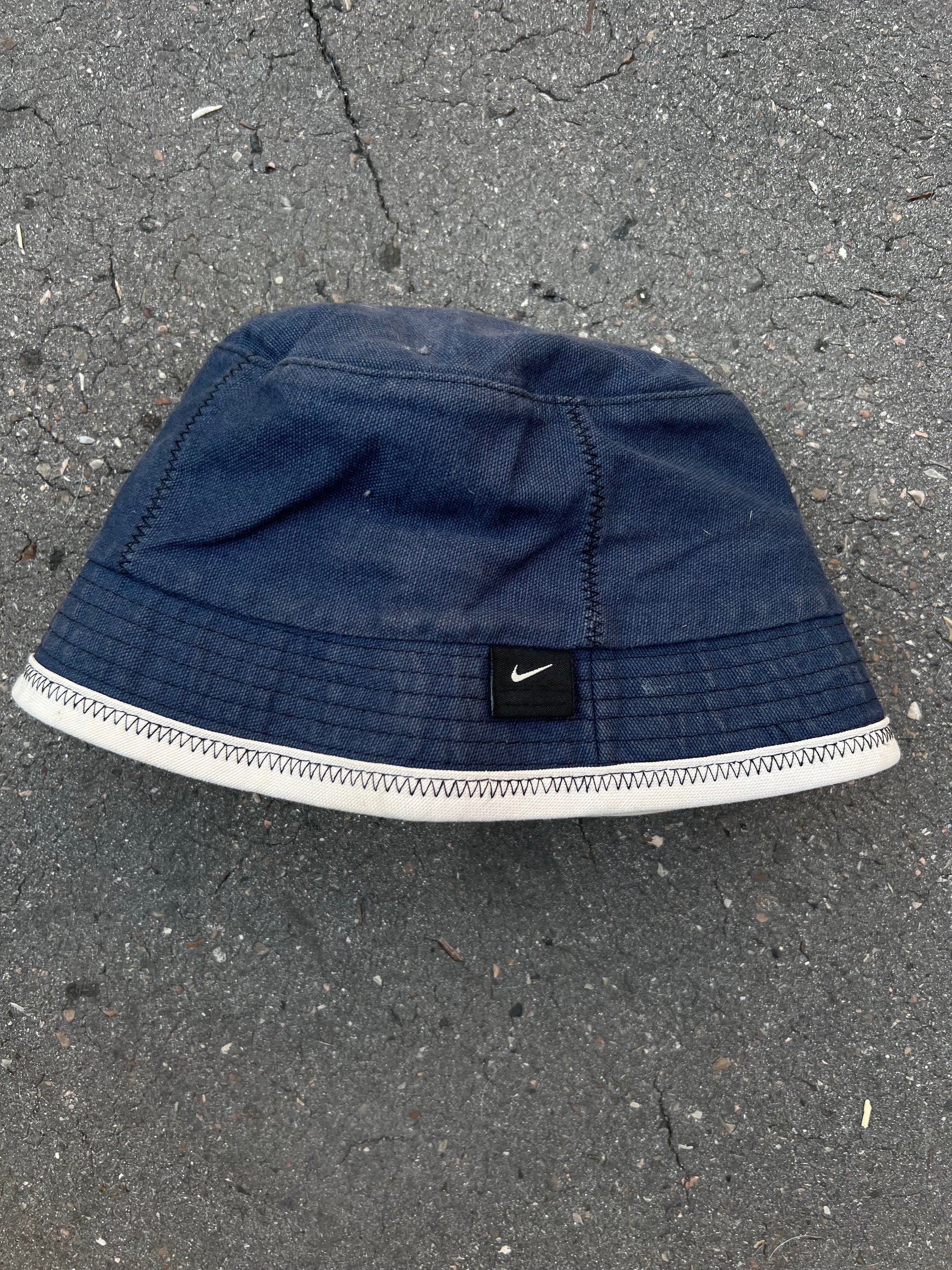 Vintage Nike Dark Blue Bucket Hat