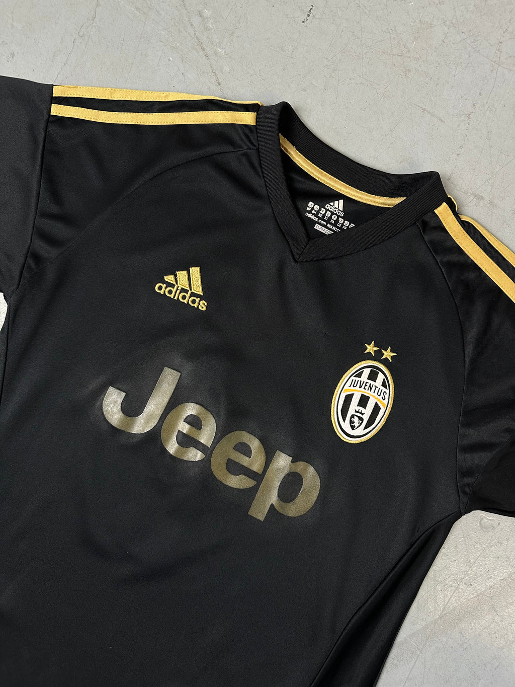 Vintage Black/Gold Juventus Jersey S/M