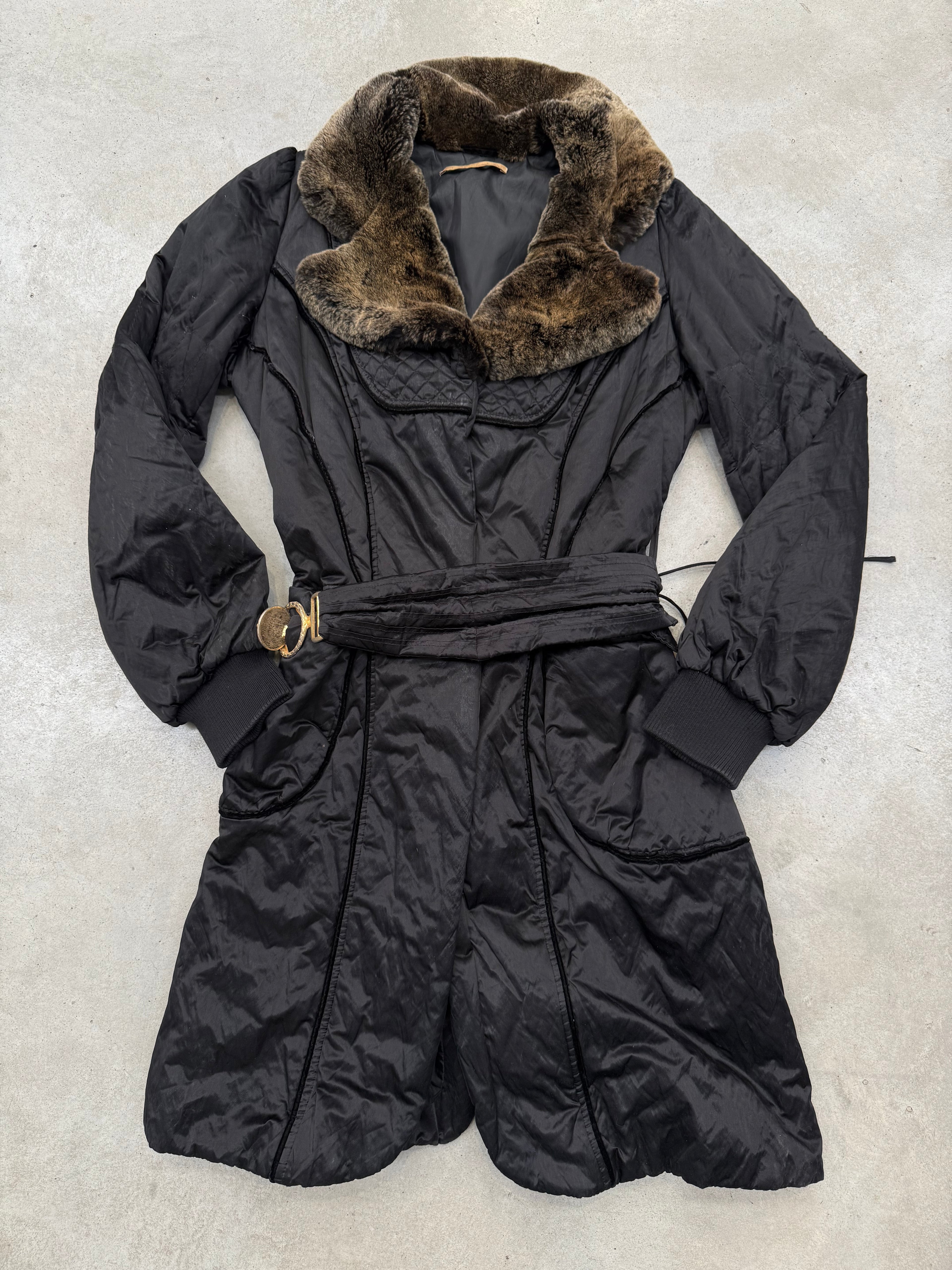 Vintage Roberto Cavalli Class Black Coat with Faux Fur Collar Für Frauen. Y2K Second Hand 2000s Fashion 