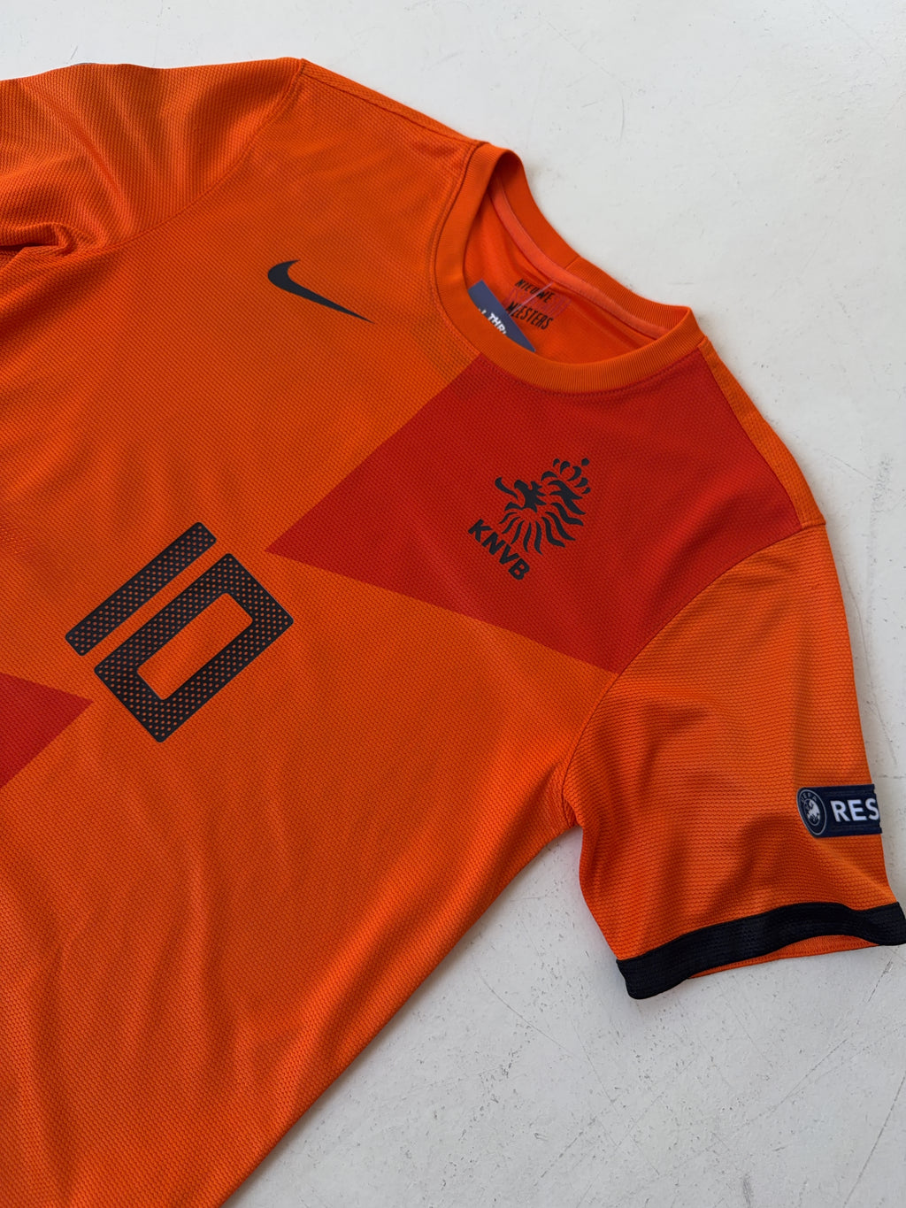 Vintage Nike Netherlands 2012/13 Sneijder Home Jersey (M)