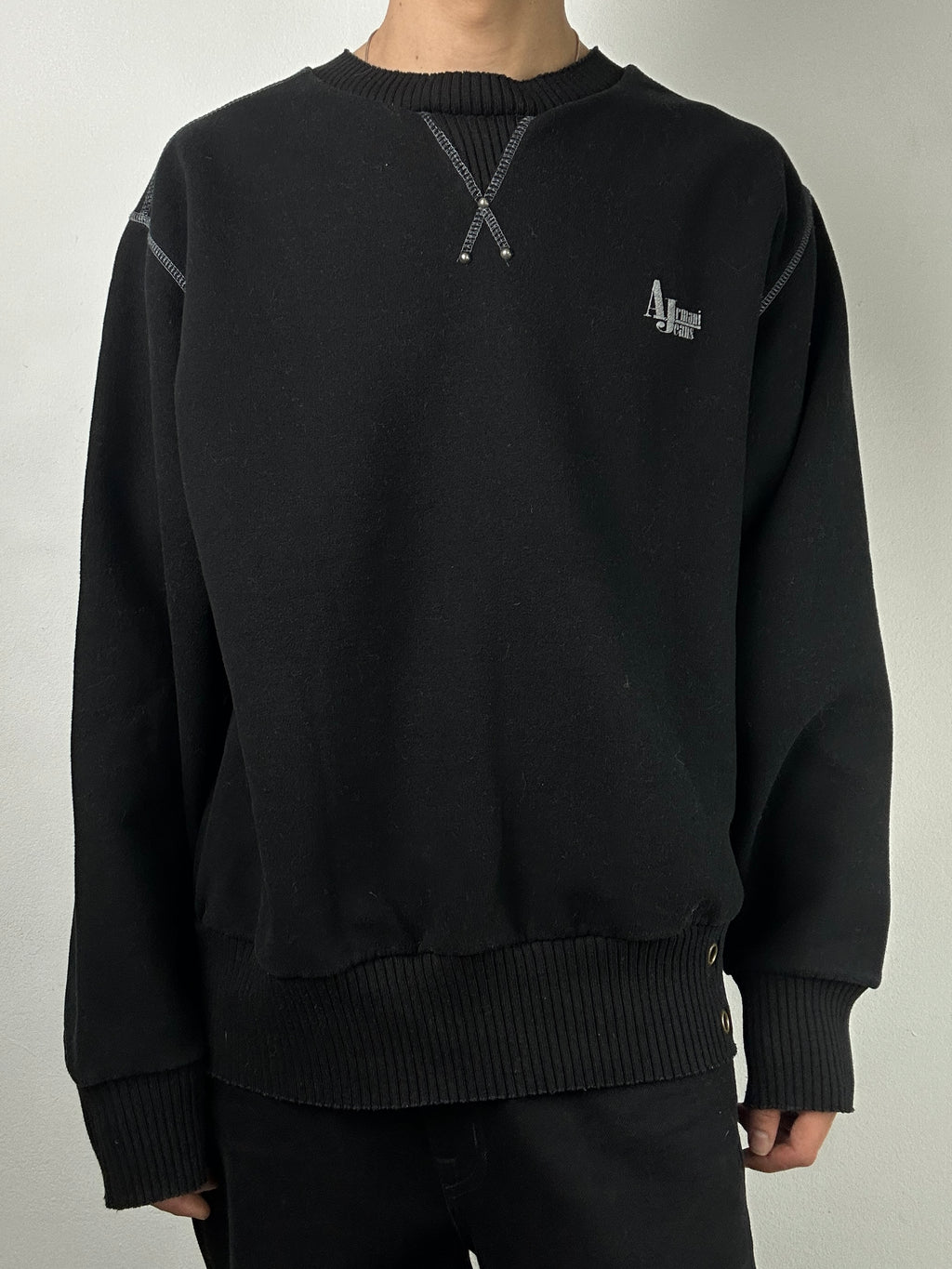 Vintage Armani Jeans Black Sweater with Backprint für Männer. Y2K Secondhand 2000s Fashion